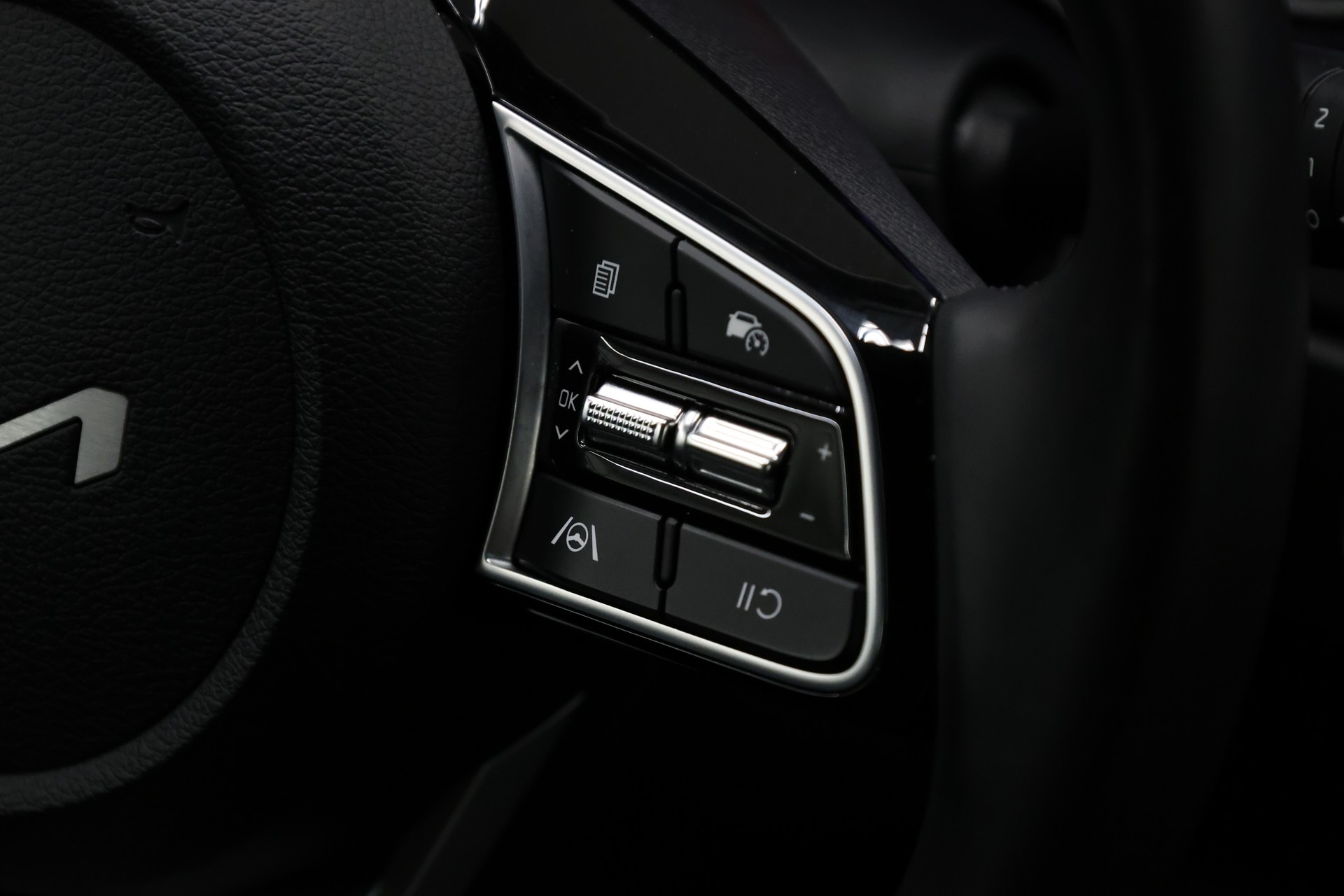 KIA Ceed SW 1.5 T-GDi Power-image-24