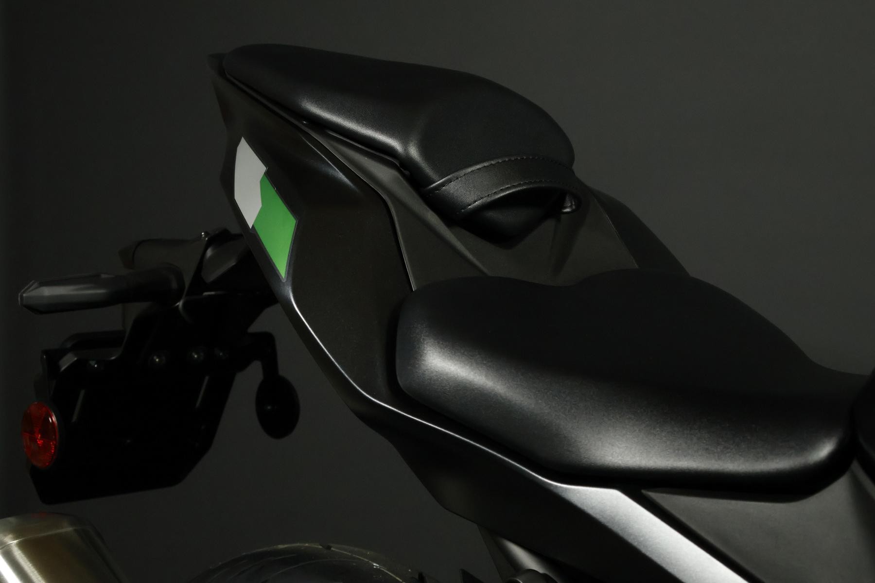 KAWASAKI Ninja ZX-4RR (57/35 KW)-image-5