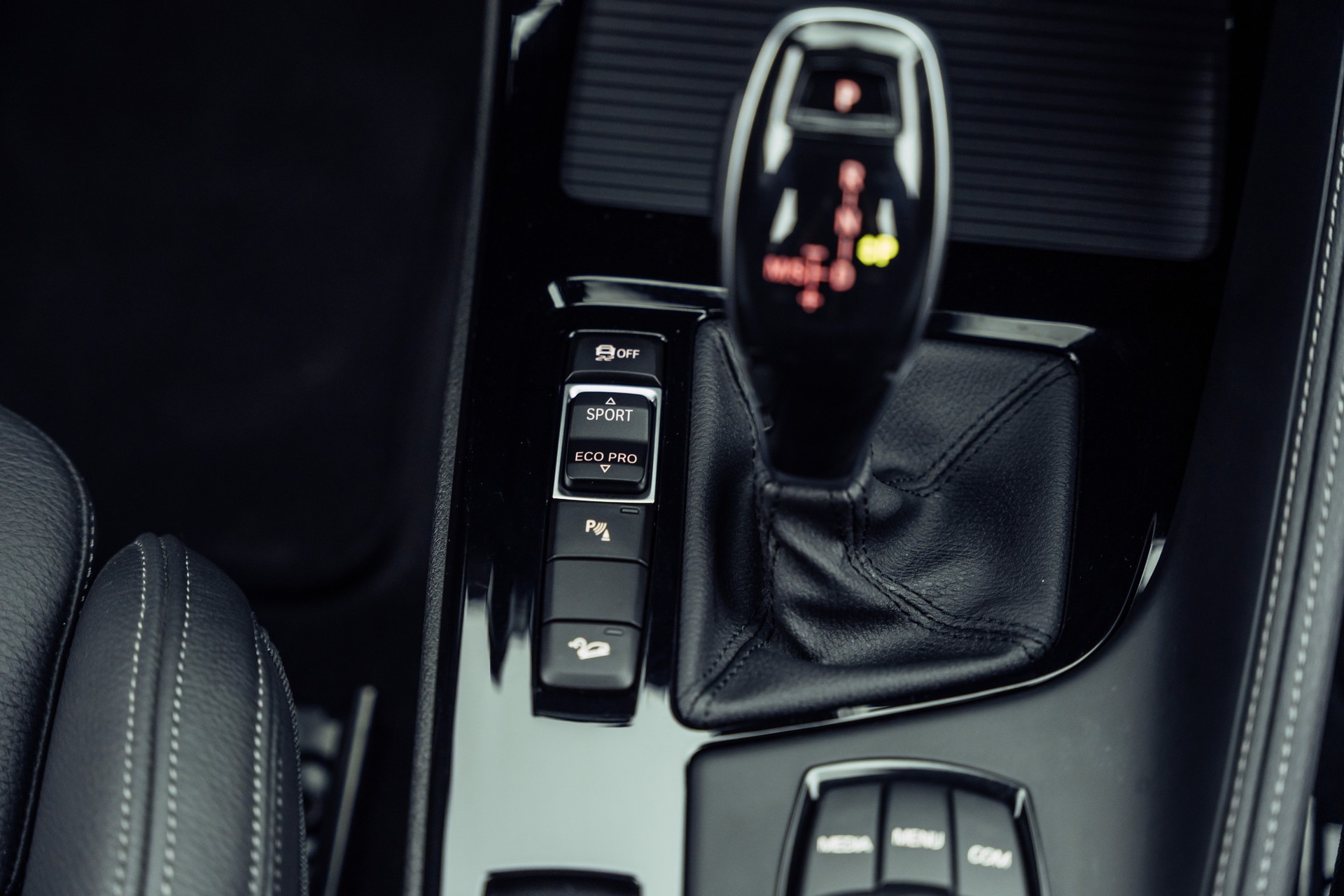 BMW X2 M35i Steptronic-image-18