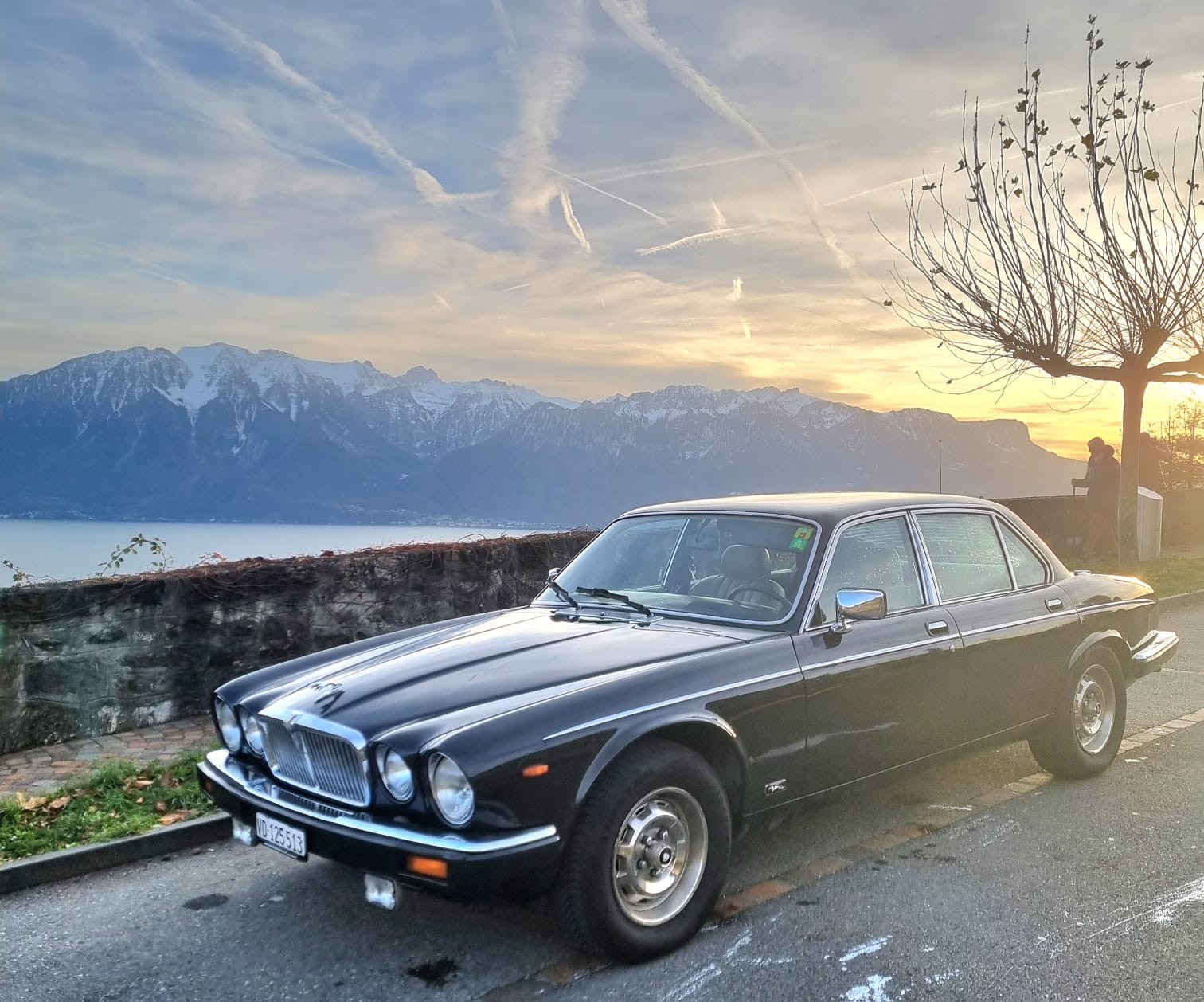 JAGUAR XJ12 5.3 HE Sovereign