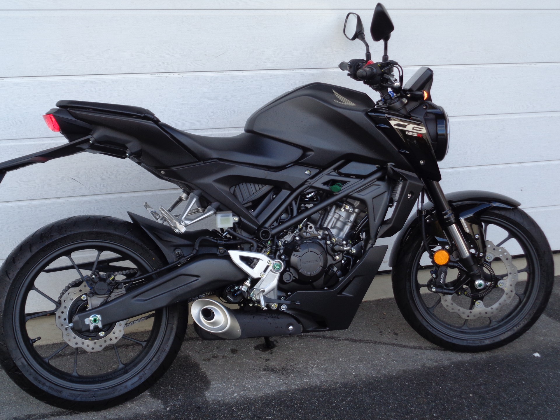 HONDA CB 125 R A-image-9