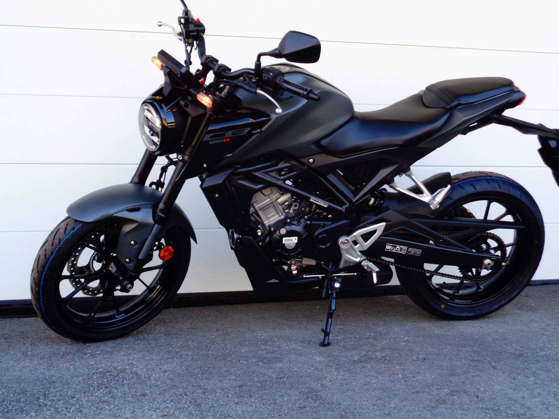 HONDA CB 125 R A-image-2