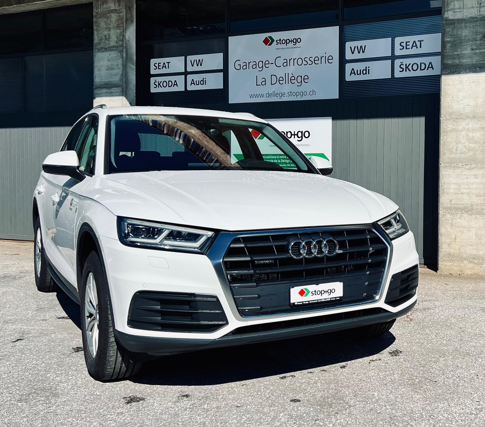AUDI Q5 40 TDI quattro S-tronic-showroom-element-2