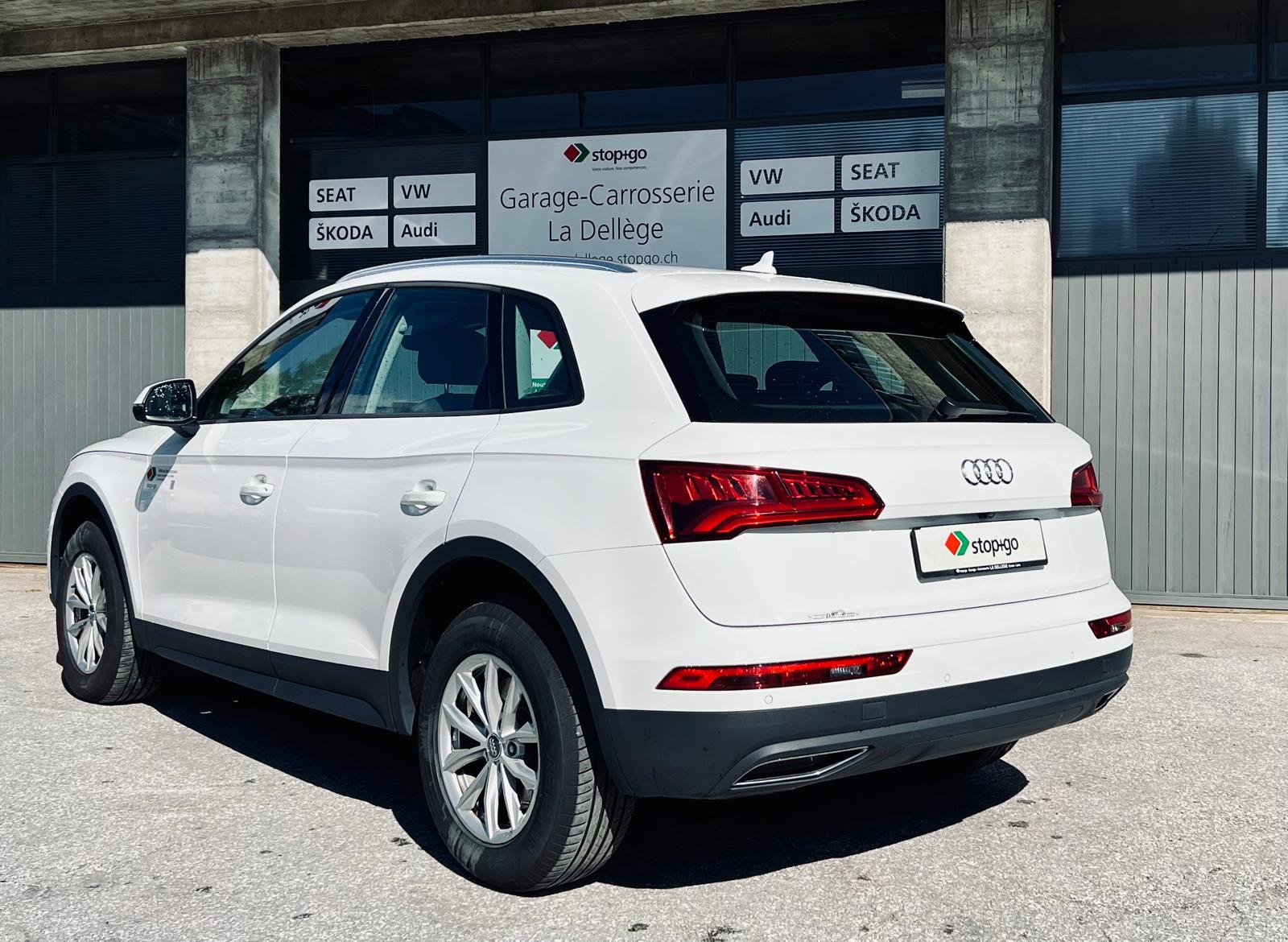 AUDI Q5 40 TDI quattro S-tronic-showroom-element-1