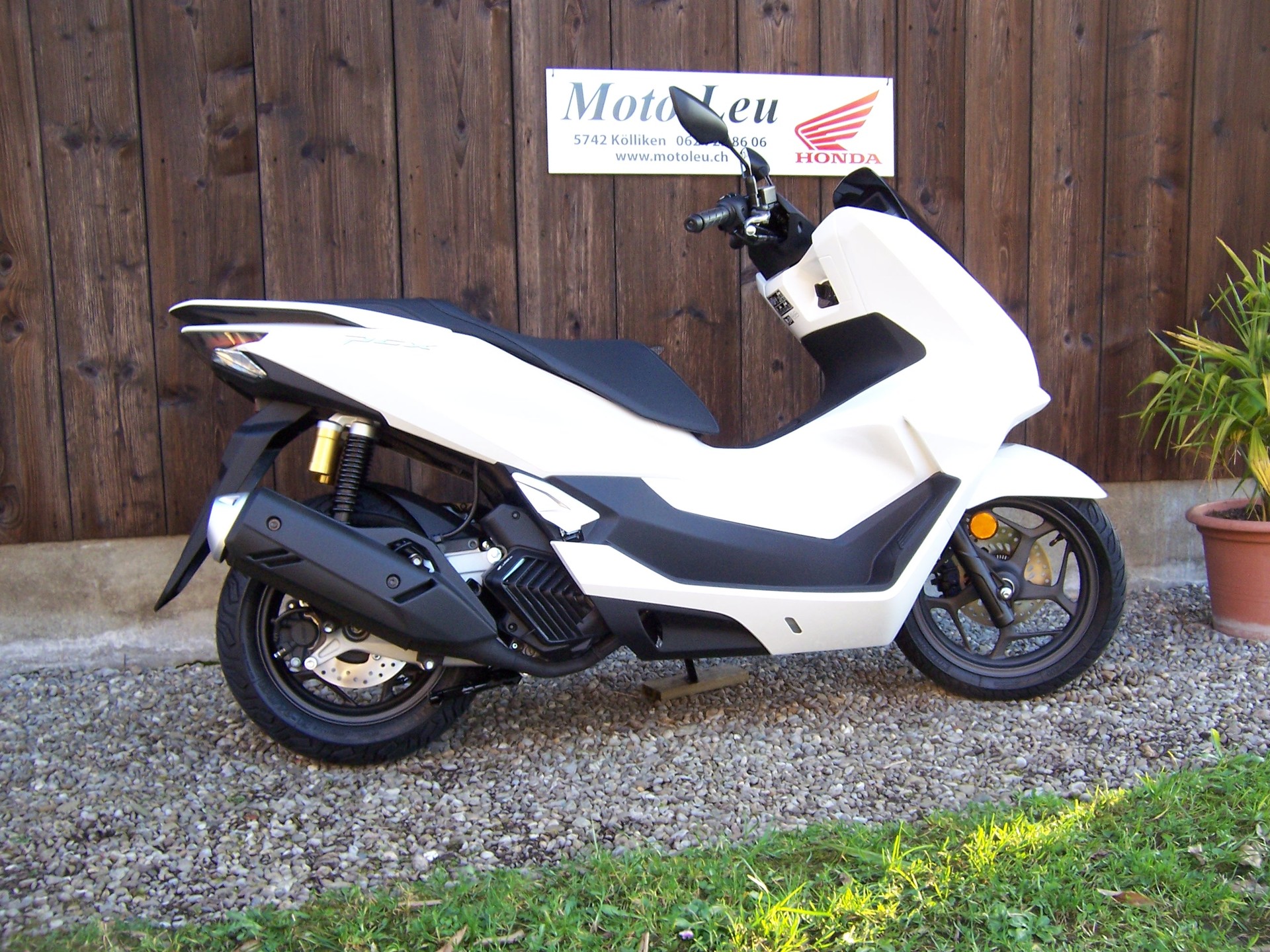 HONDA PCX 125 i DX ABS-image-4