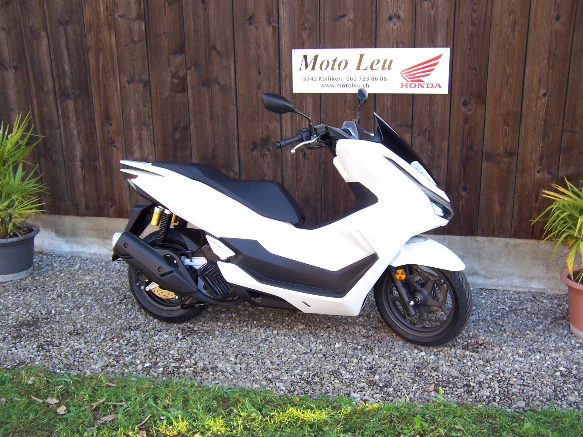 HONDA PCX 125 i DX ABS-showroom-element-2