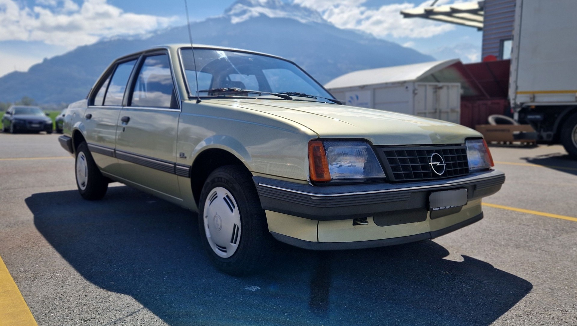 OPEL Ascona 1800i GL-image-2