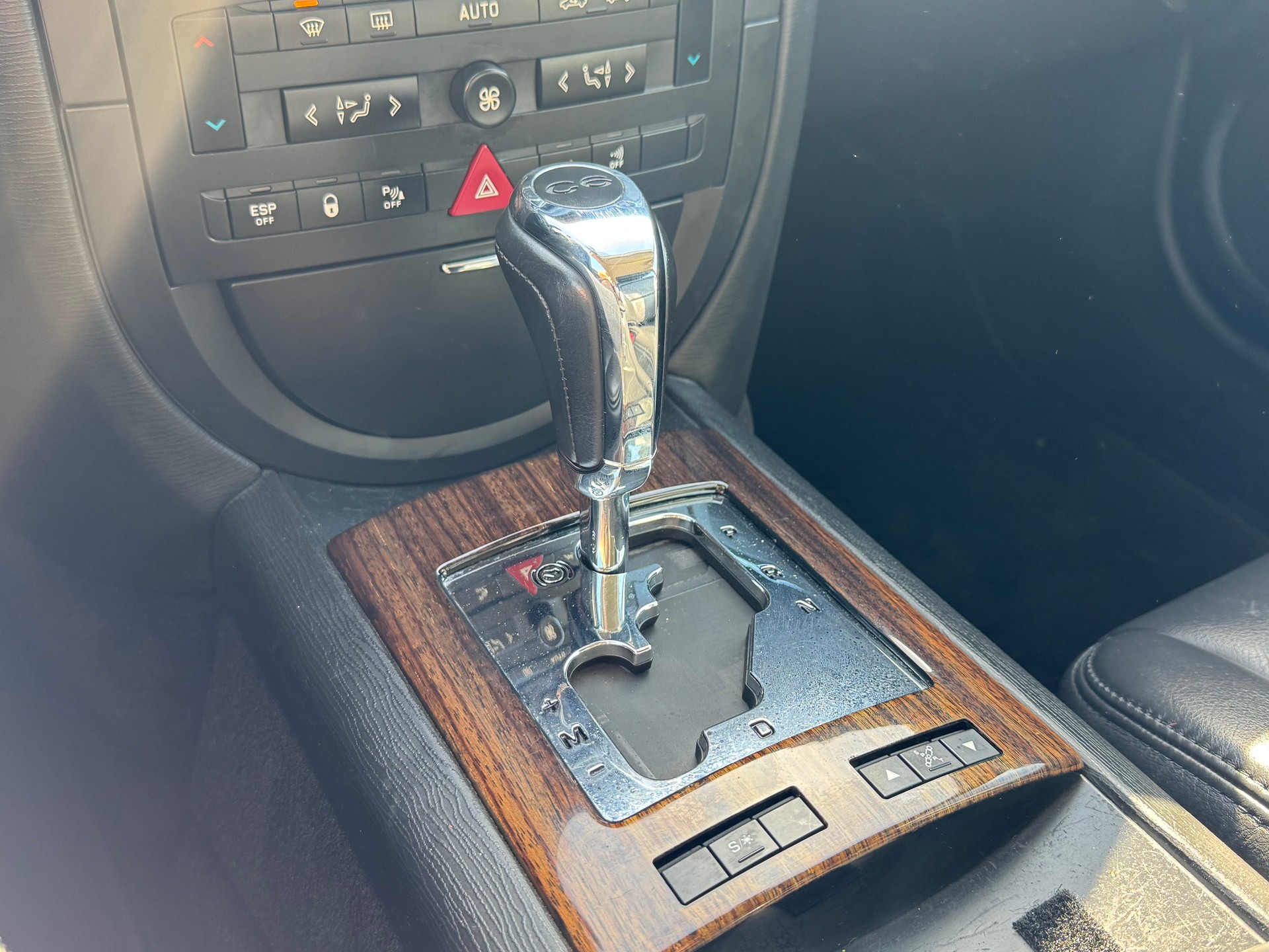 CITROEN C6 Sedan 3.0i V6 Exclusive Automatic-image-11