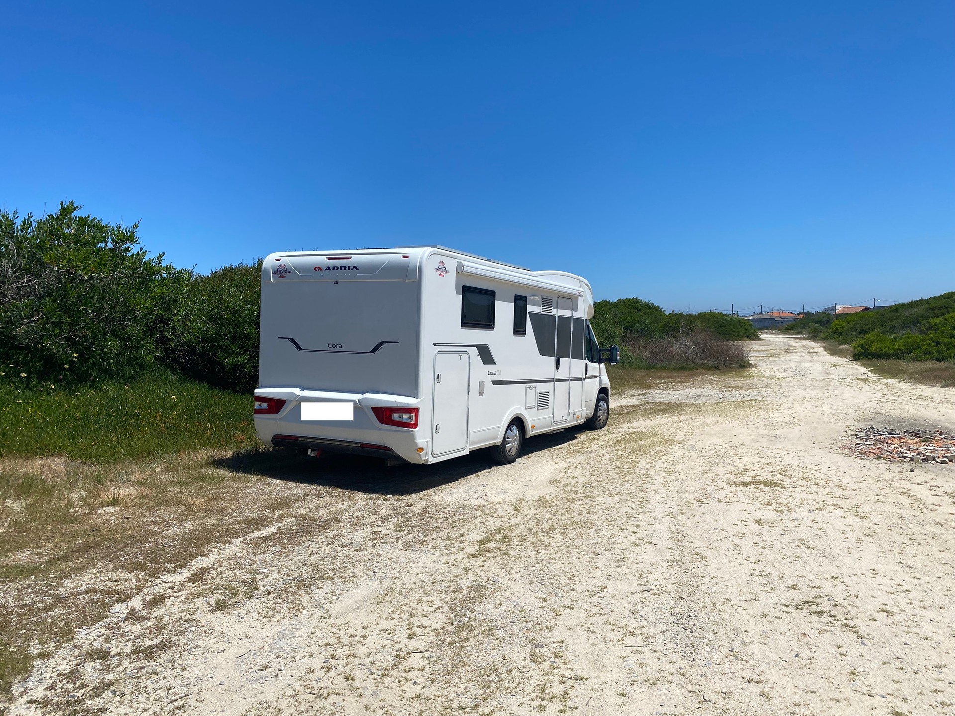 ADRIA Coral Axess S 670 SL-image-10