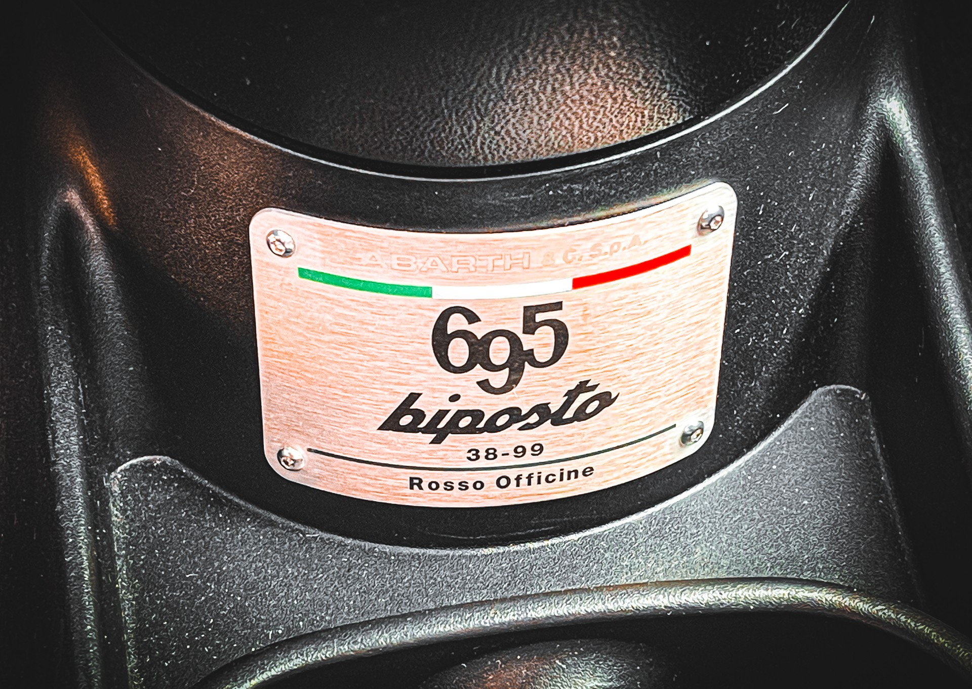 FIAT 695 1.4 16V Turbo Abarth Biposto-image-3