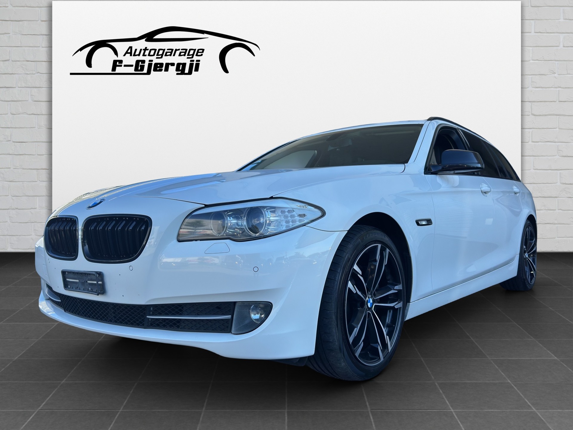BMW 525d Touring xDrive Steptronic