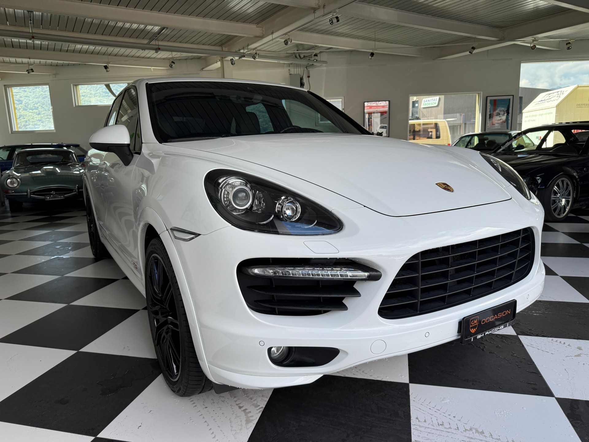PORSCHE Cayenne GTS-image-5