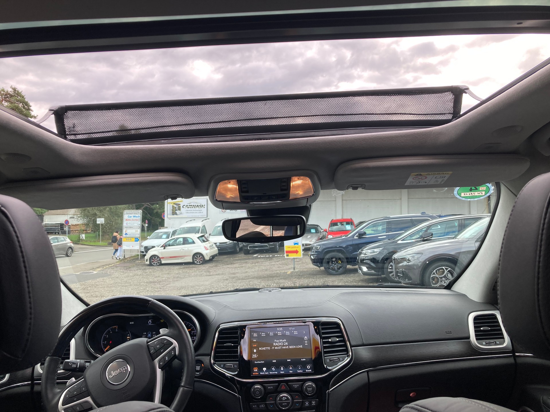 JEEP Grand Cherokee 3.0 CRD Summit Automatic-image-9