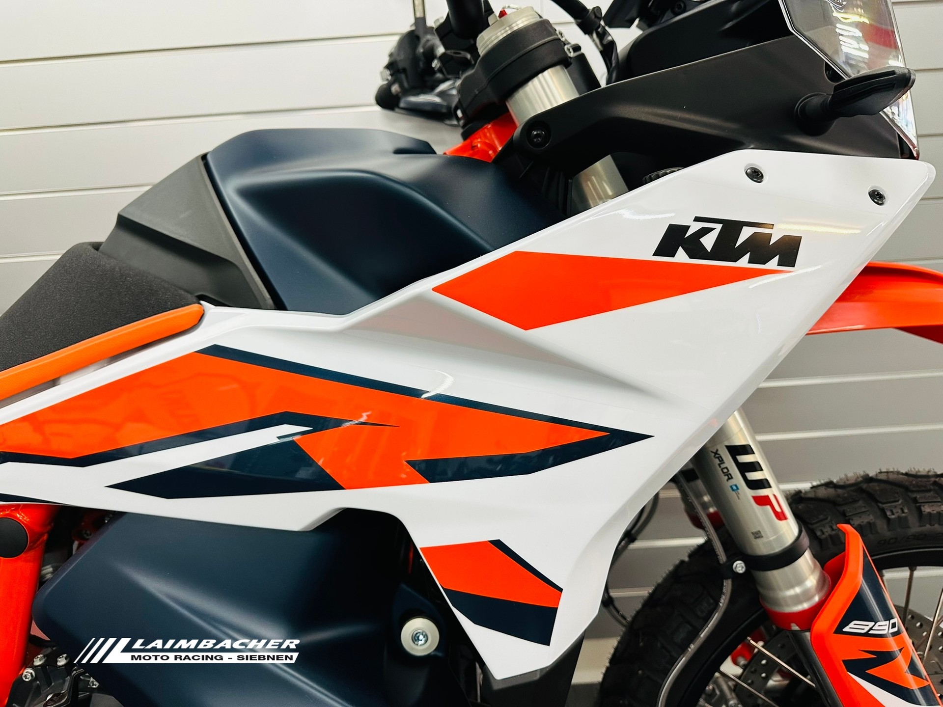KTM 890 Adventure R-image-1