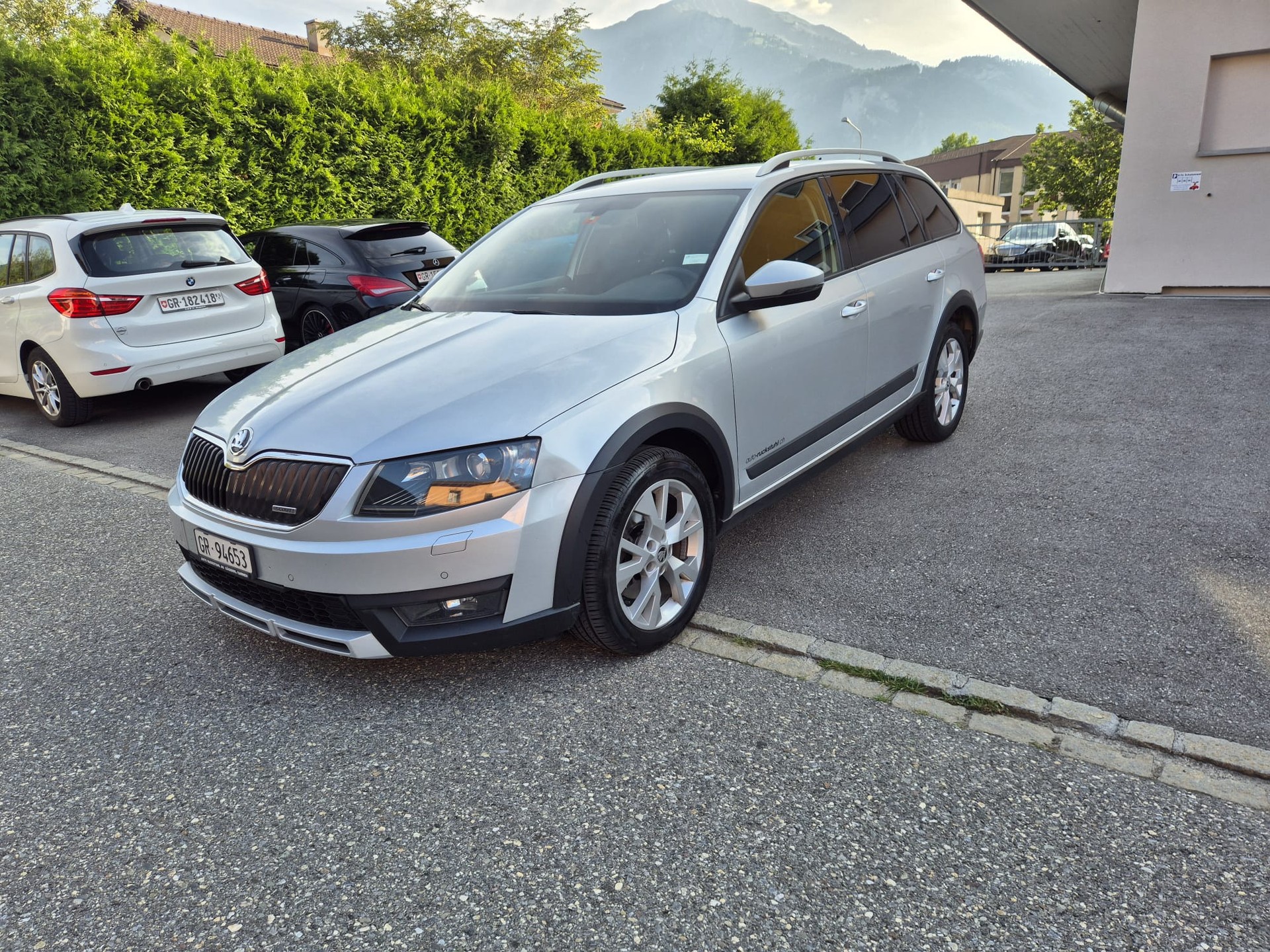 SKODA Octavia Combi 2.0 TDI Scout 4x4 DSG