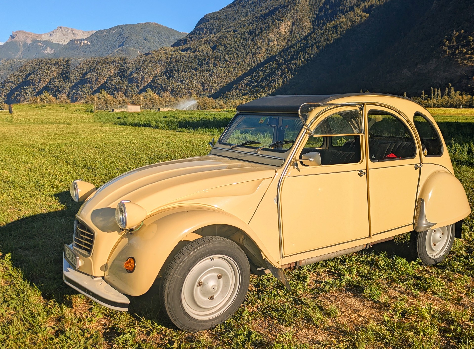 CITROEN 2CV6 Spécial (Club)