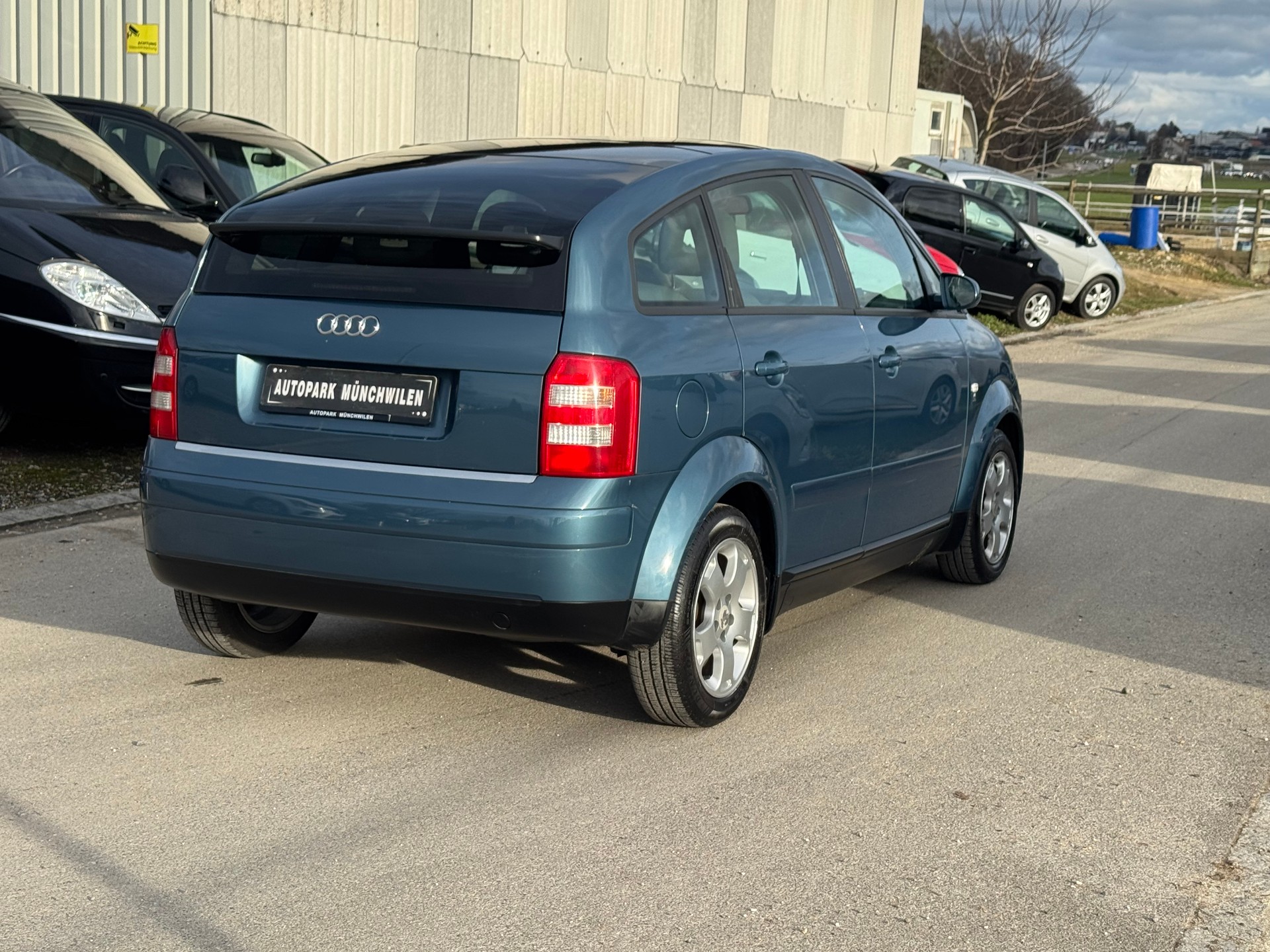 AUDI A2 1.4-image-2