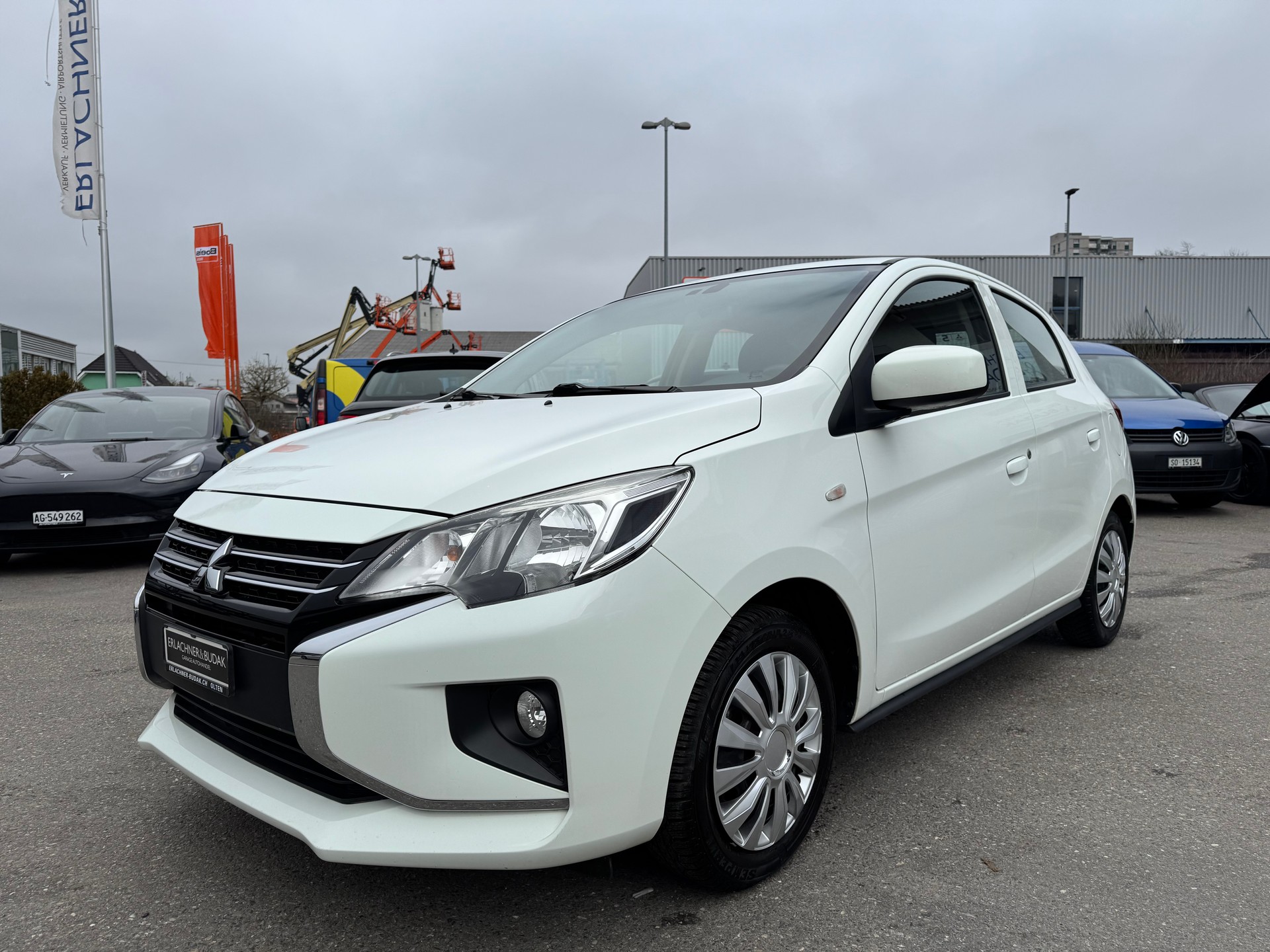 MITSUBISHI Space Star 1.0 Pure-showroom-element-1
