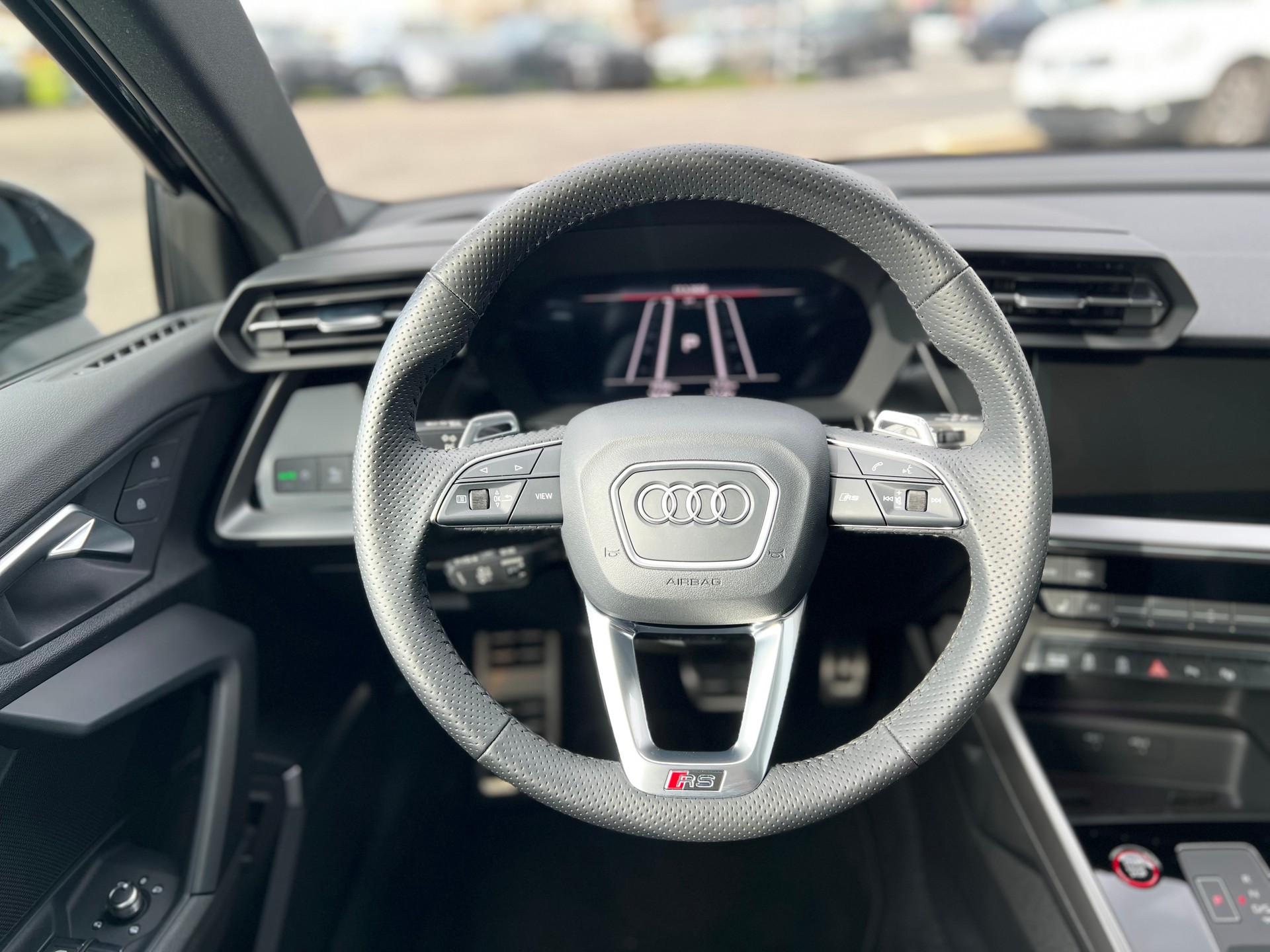 AUDI RS3 Sportback 2.5 TSI " Black Paket "quattro S-tronic-image-16