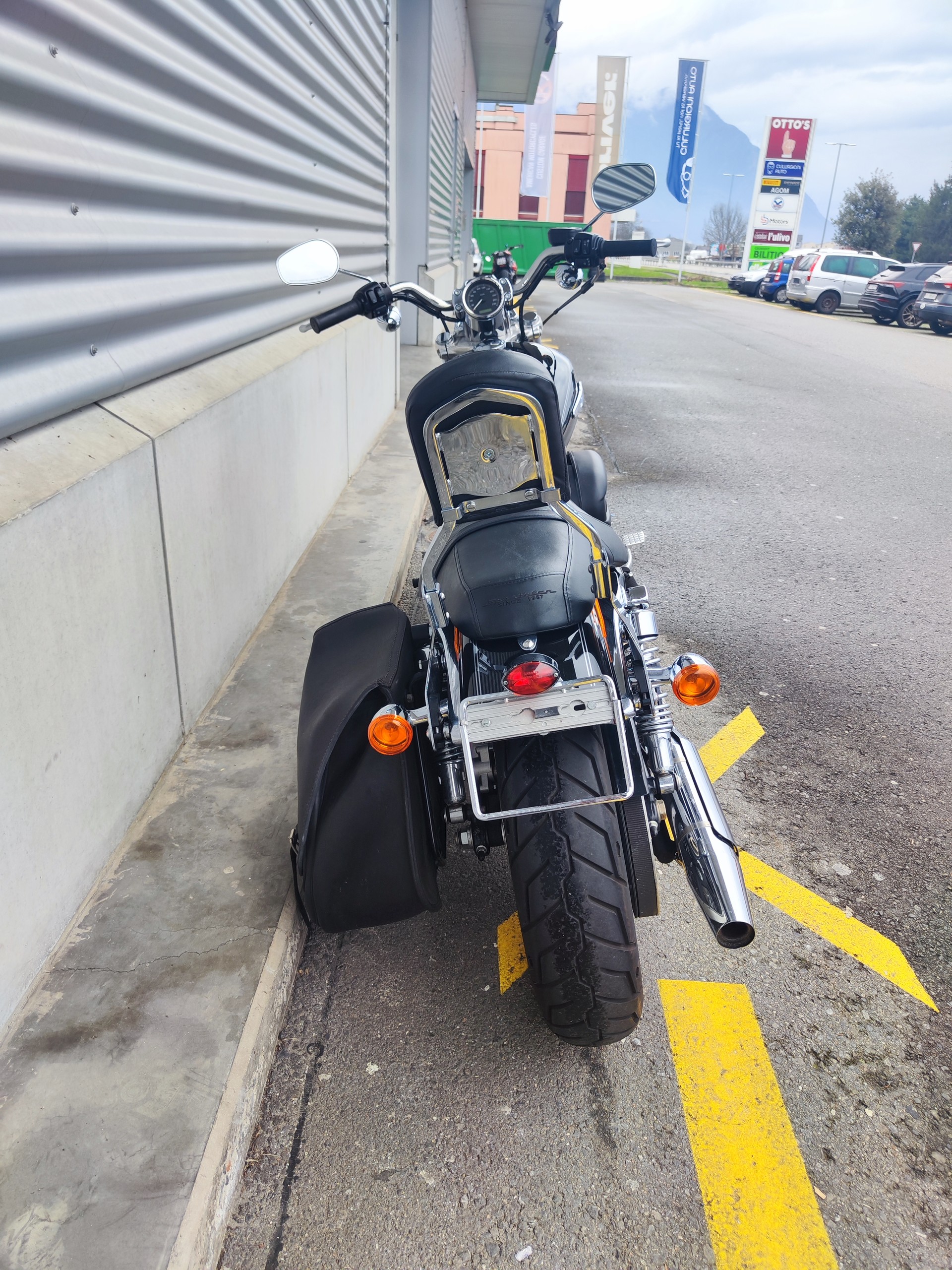 HARLEY-DAVIDSON XL 1200 C Sportster Custom-image-4