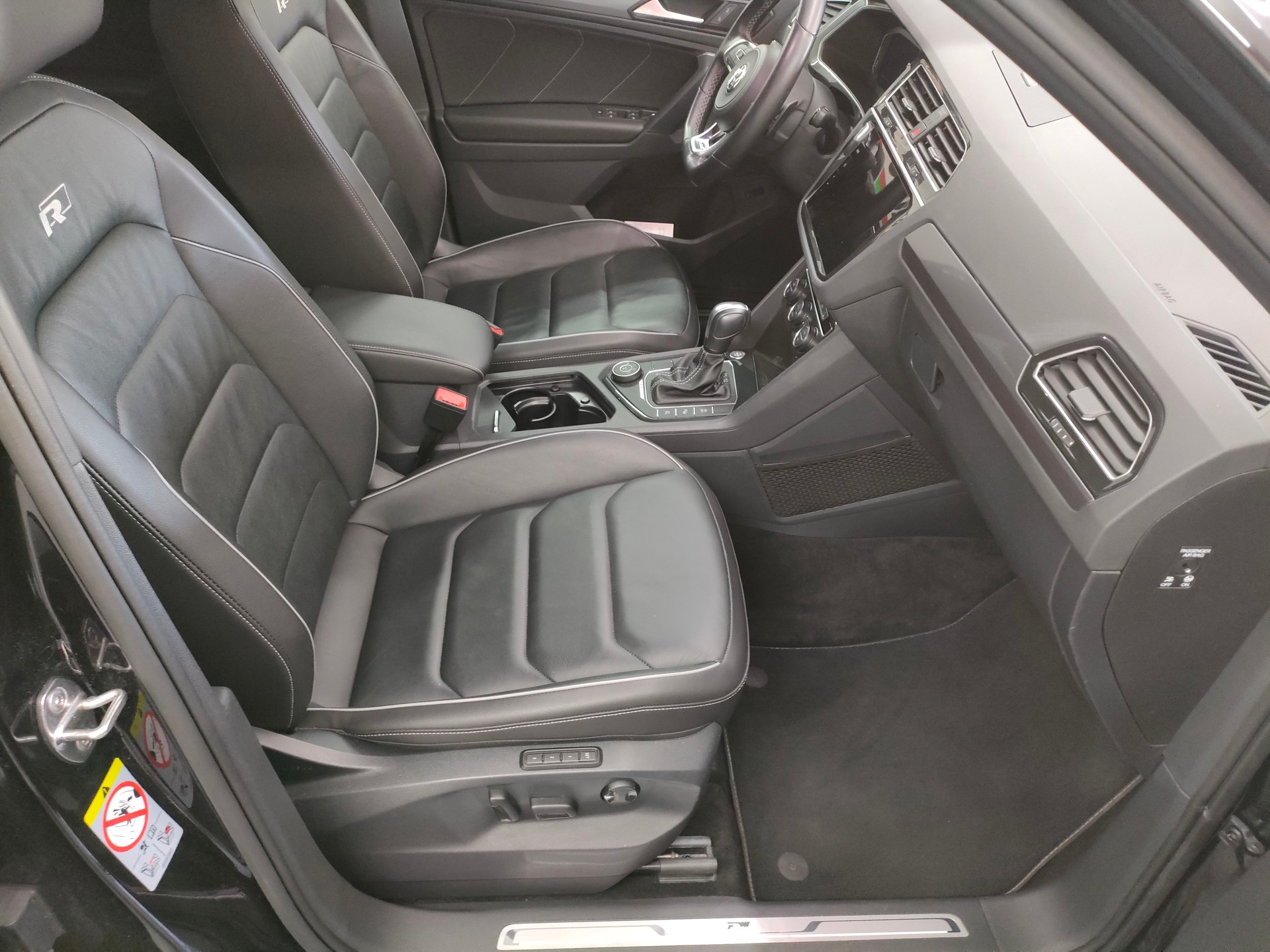 VW Tiguan 2.0 TDI SCR Highline 4Motion DSG-image-13