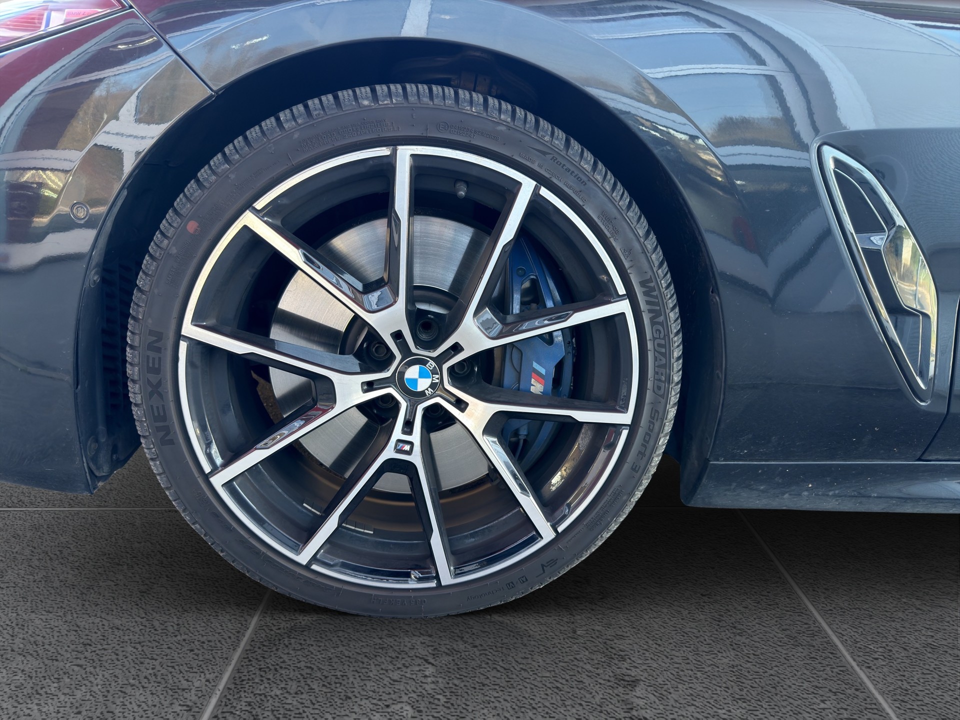 BMW M850i xDrive Steptronic-image-13
