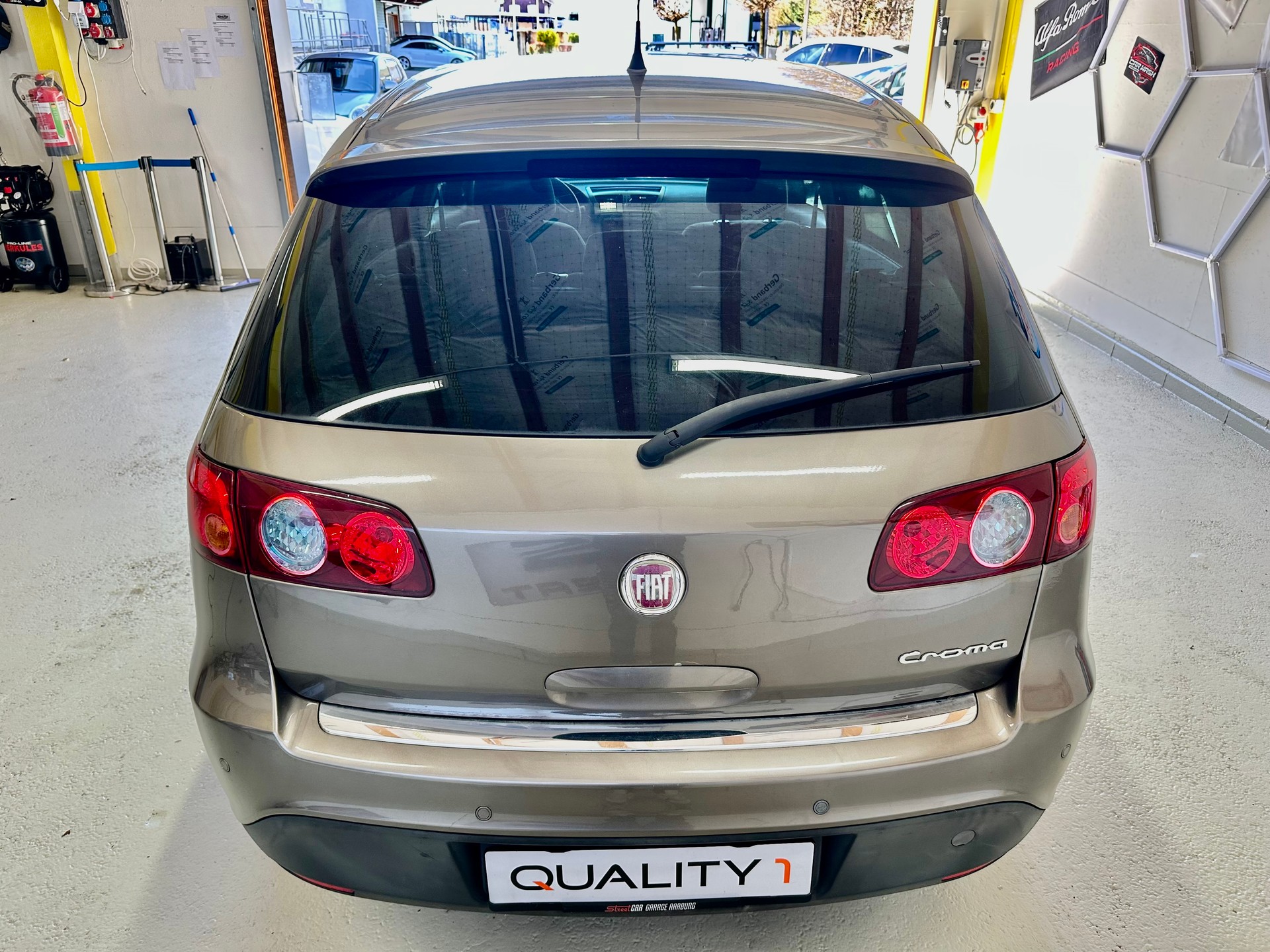 FIAT Croma 2.2 Dynamic Automatic-image-4