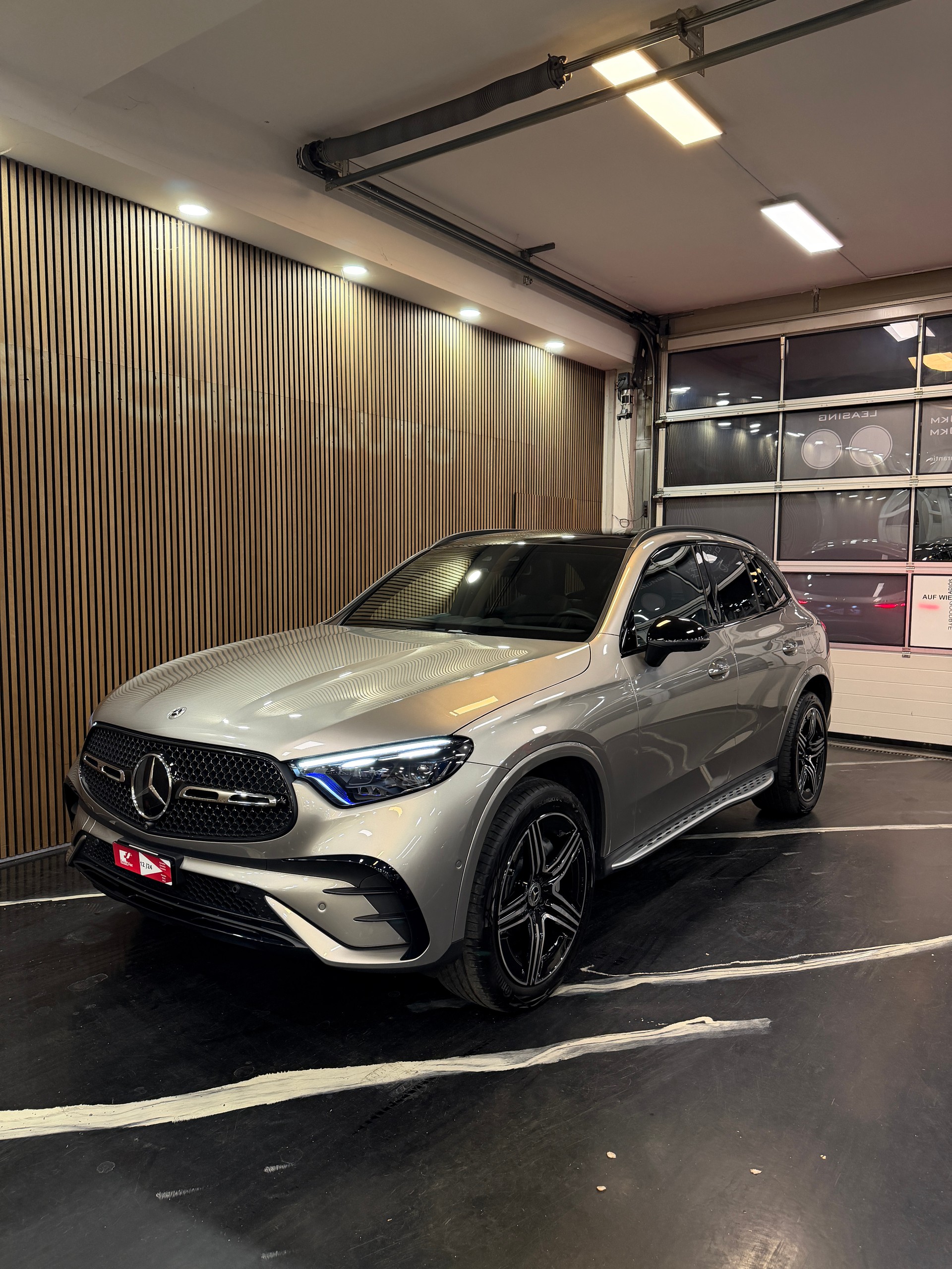 MERCEDES-BENZ GLC 300 e 4Matic 9G-Tronic
