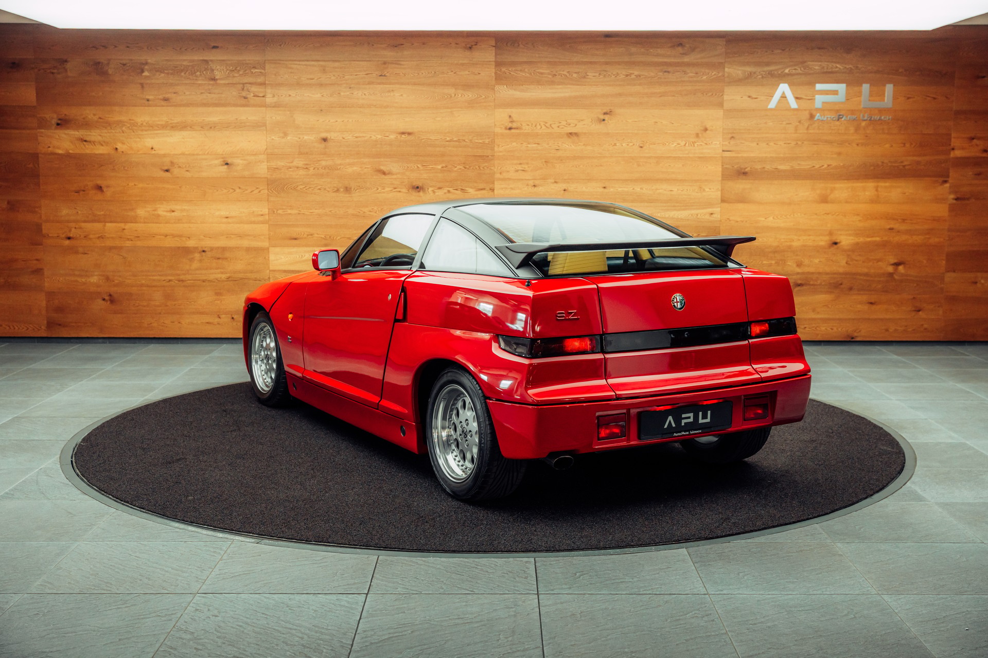 ALFA ROMEO SZ Coupé Zagato-showroom-element-2