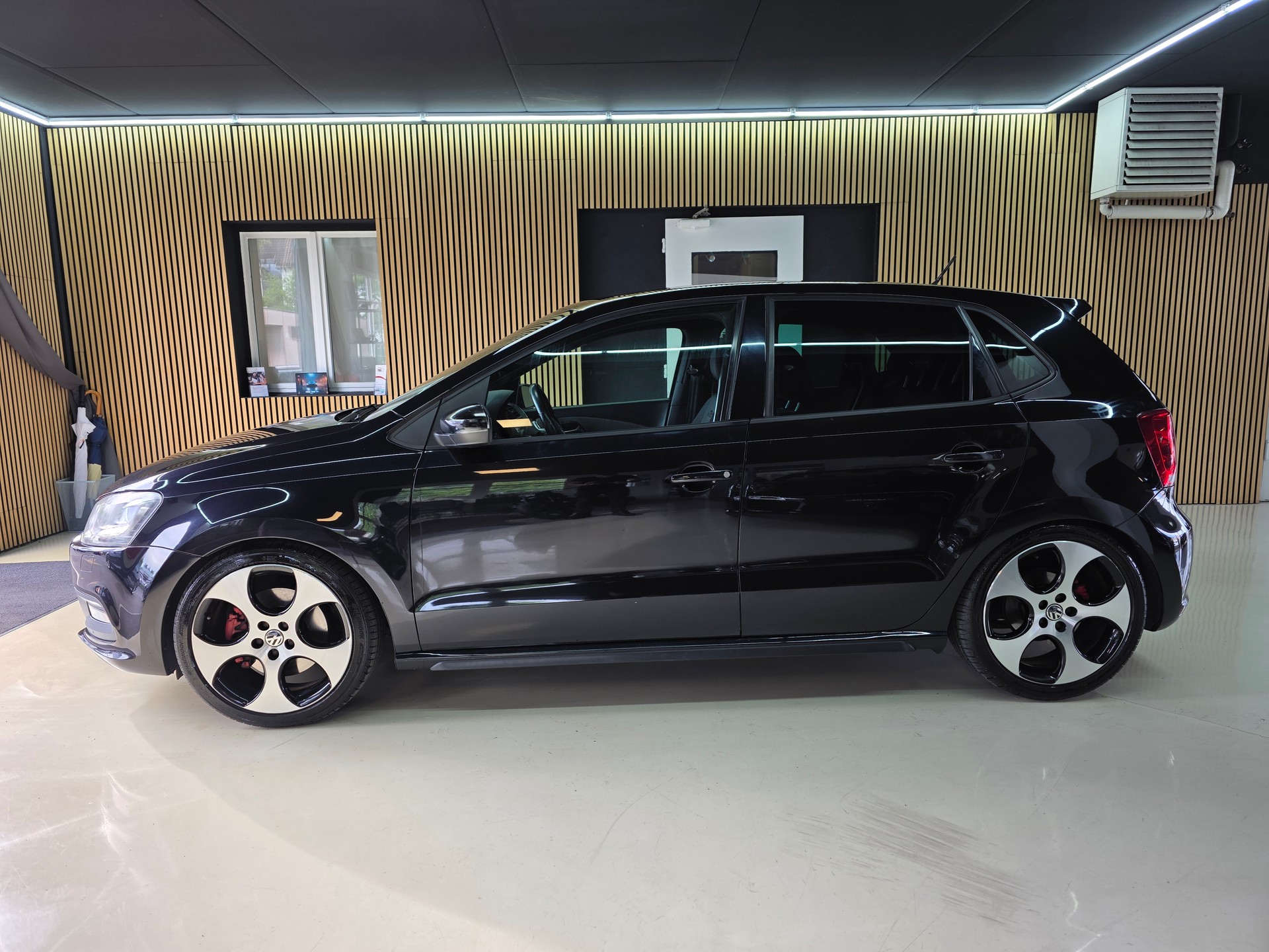 VW Polo 1.4 TSI GTI DSG-showroom-element-3