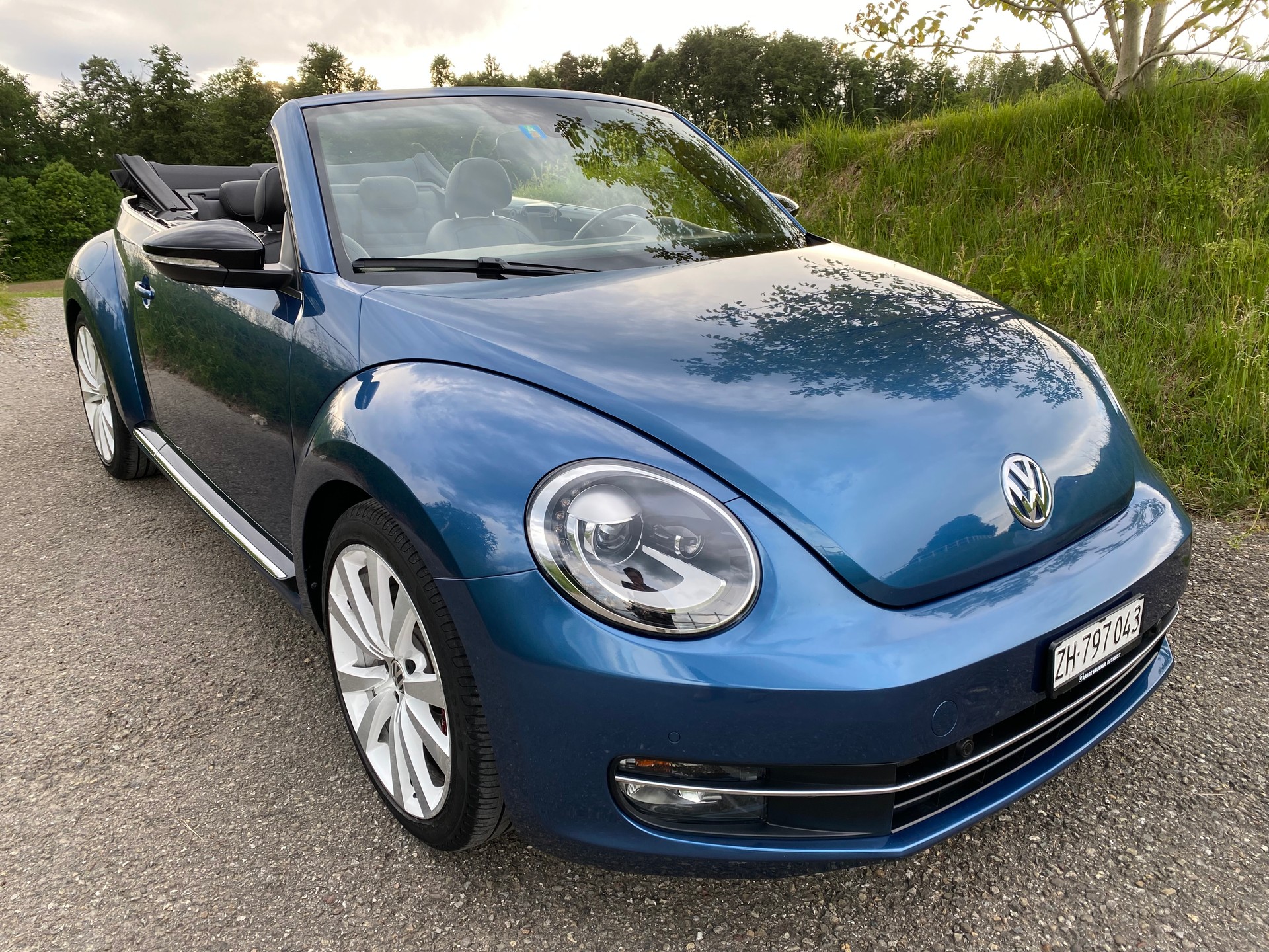 VW Cabrio 2.0 TSI BlueMT Sport DSG - 220PS-image-1
