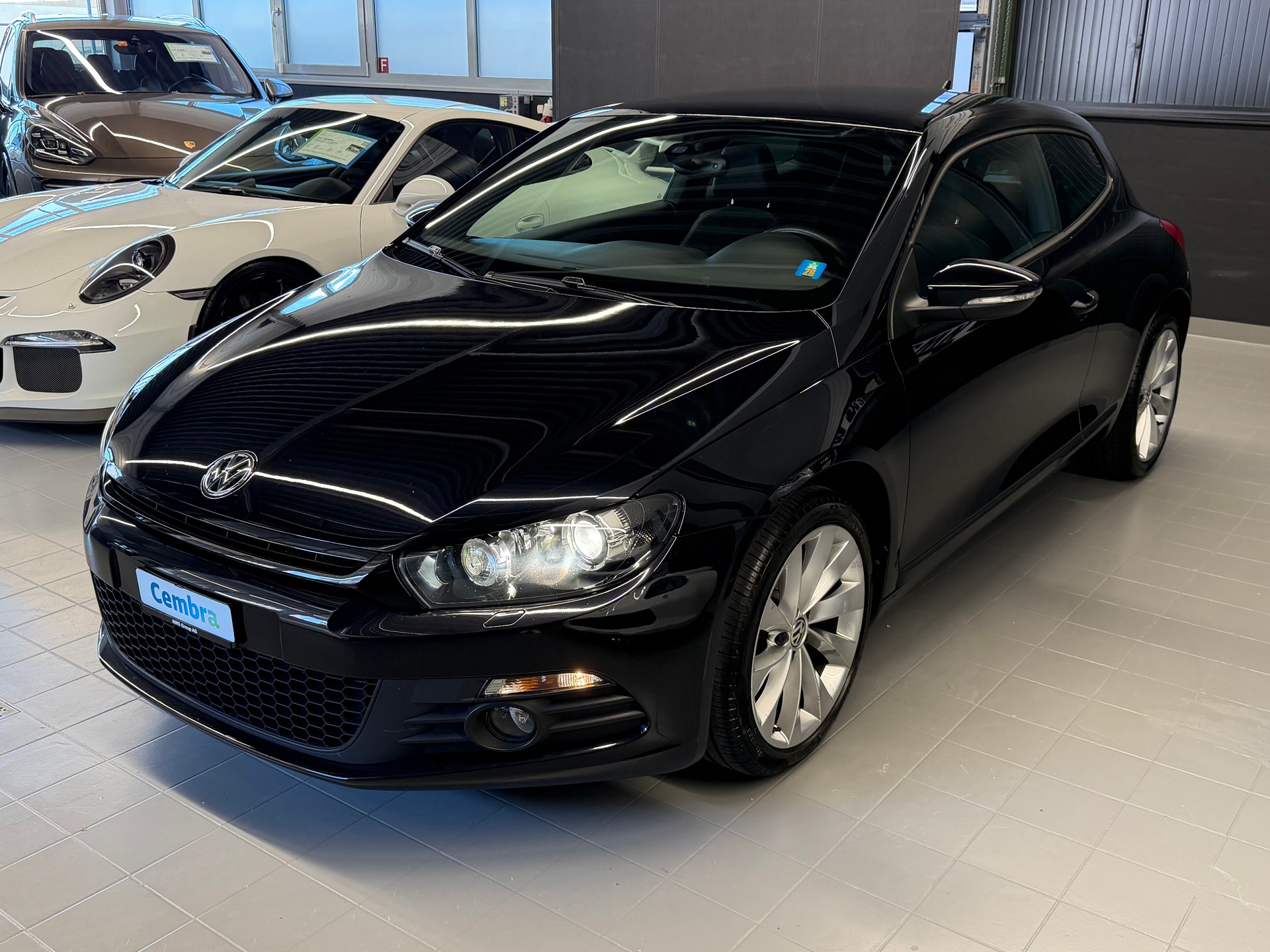 VW Scirocco 2.0 TDI BlueMotion Technology Team DSG-showroom-element-3