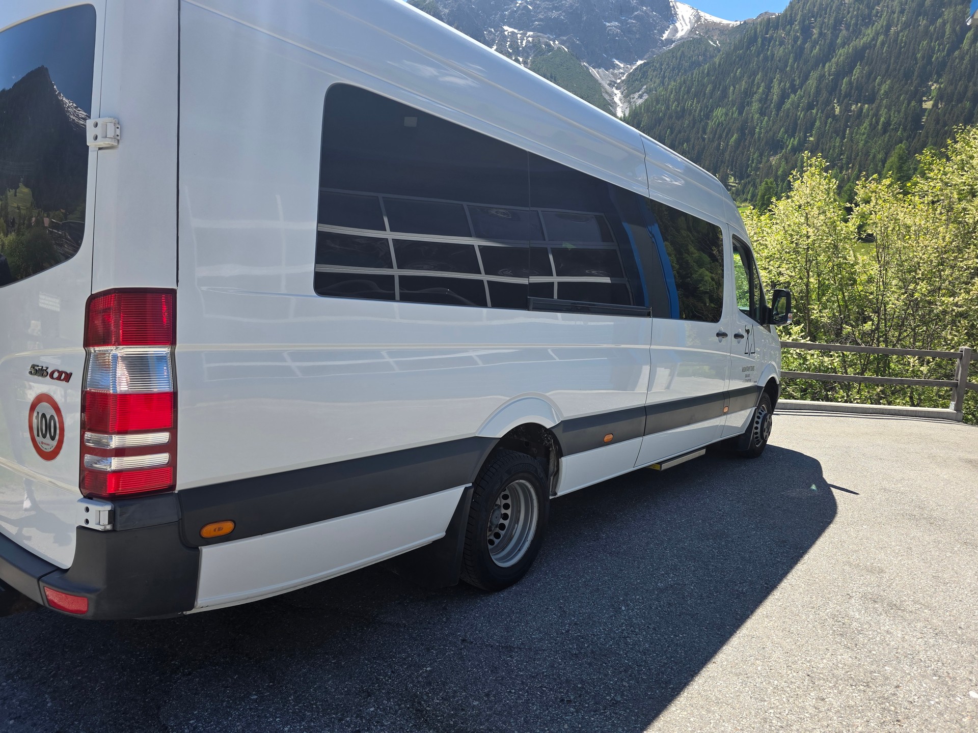 MERCEDES-BENZ Sprinter 516 CDI-image-4