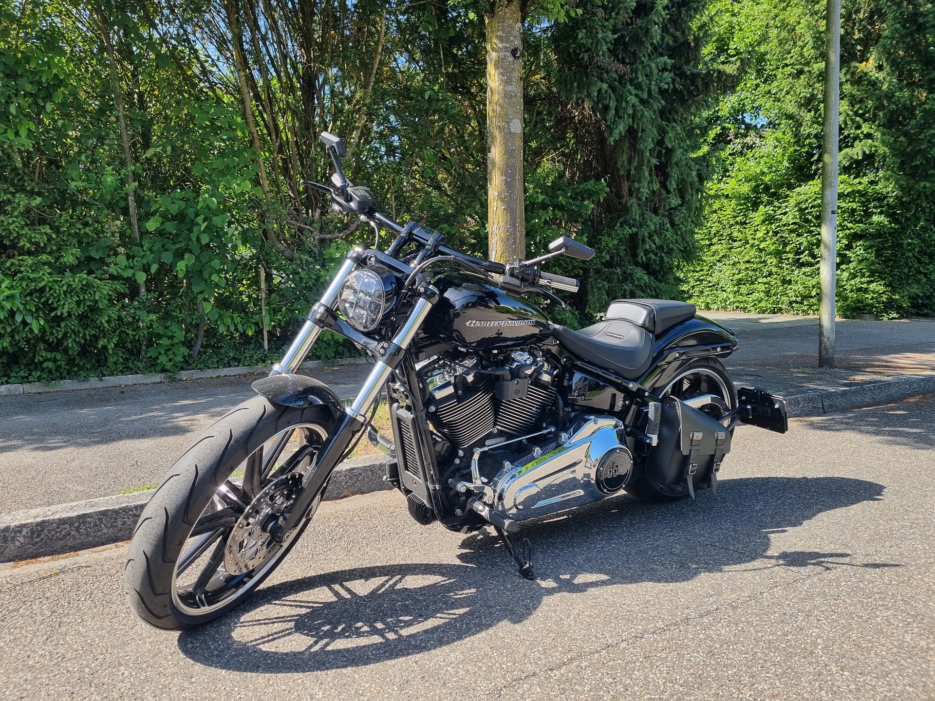 HARLEY-DAVIDSON FXBRS Breakout 114 ABS-image-0