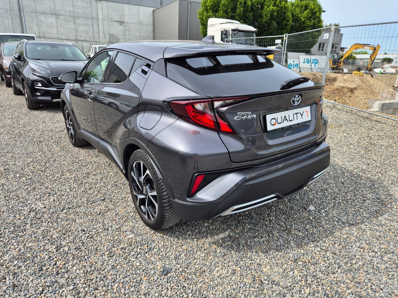 TOYOTA C-HR 2.0 HSD CVT Premium-image-5