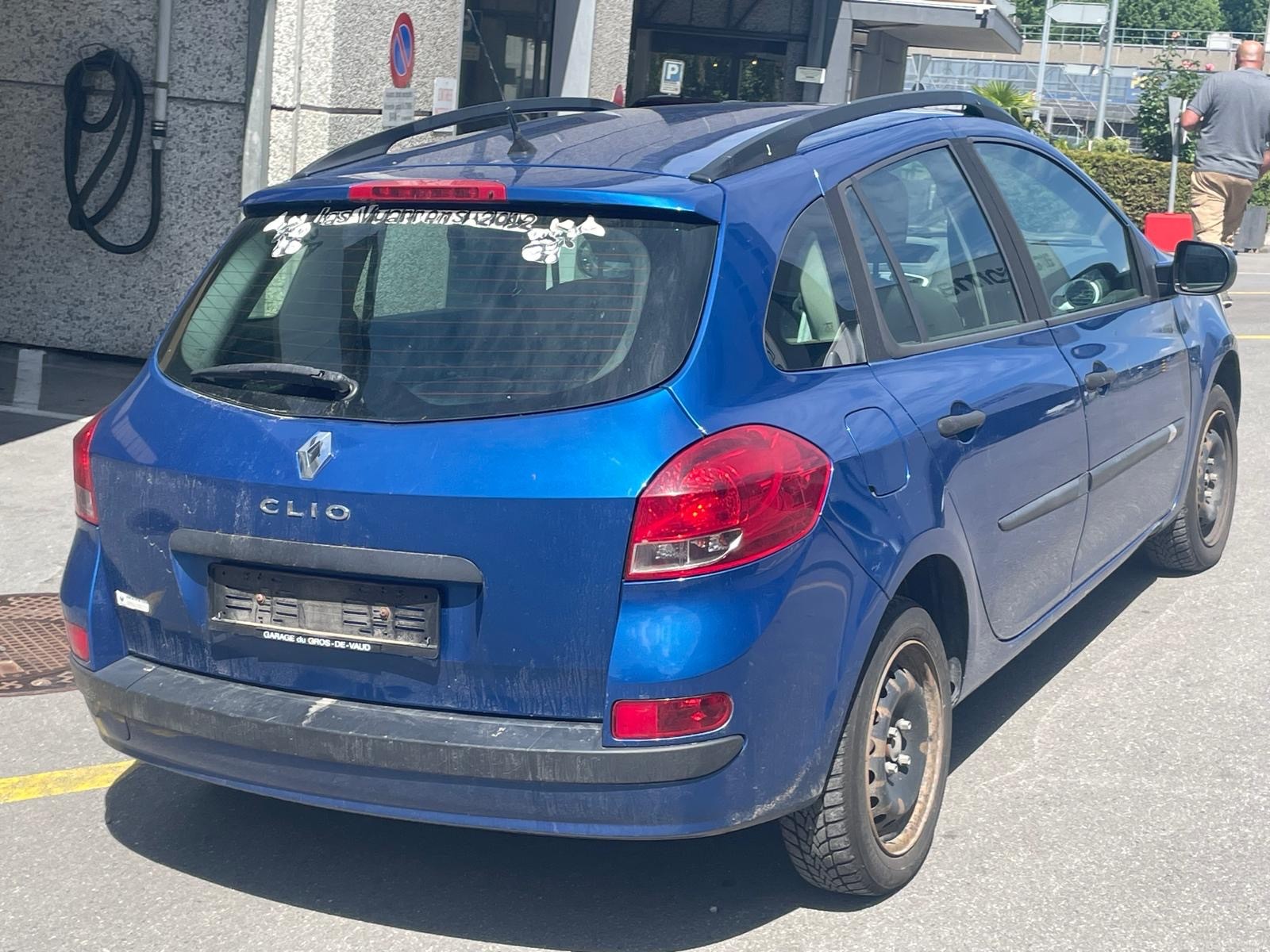 RENAULT Clio Grandtour 1.2 16V Yahoo-image-3