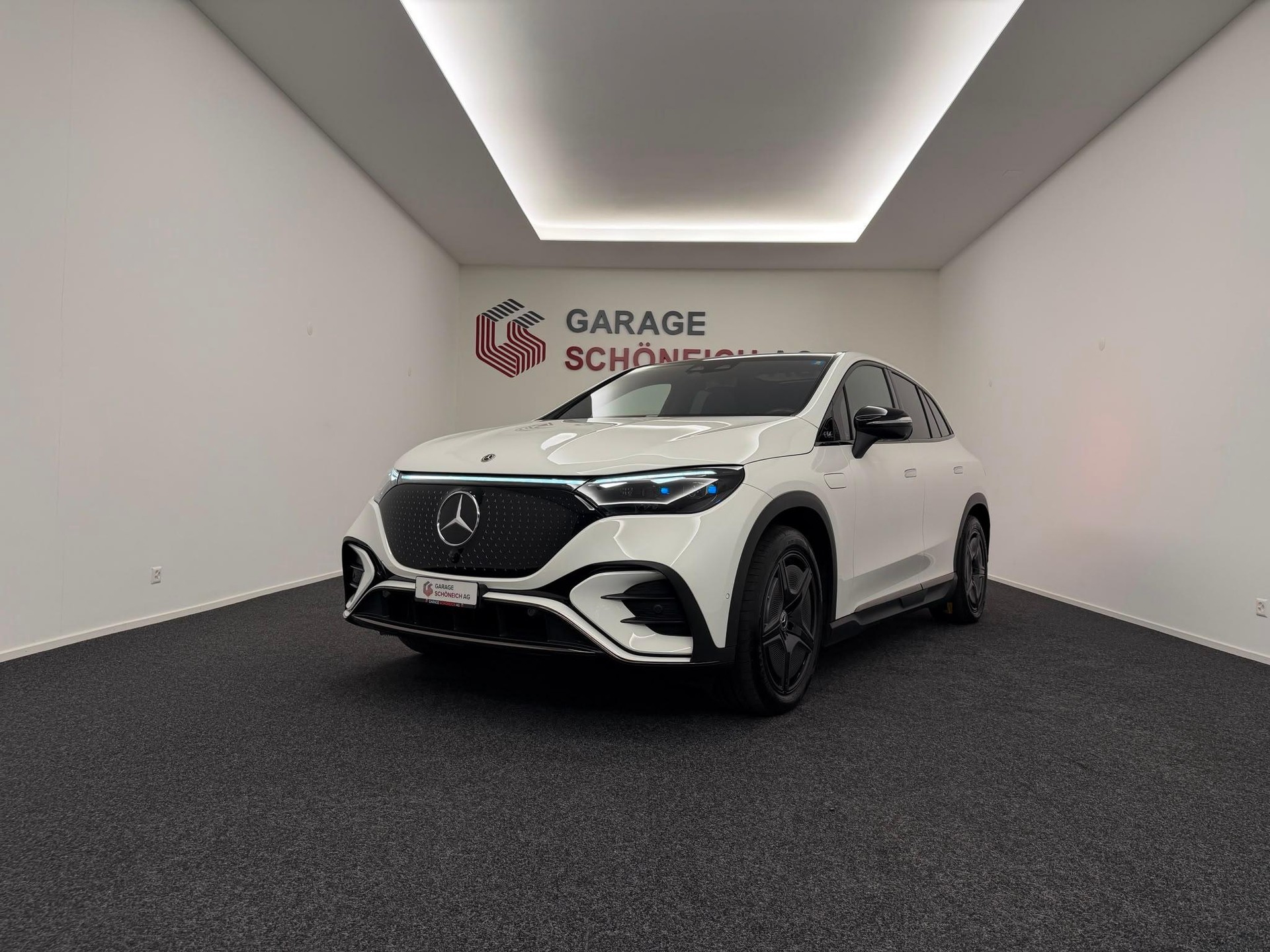 MERCEDES-BENZ EQE 500 Executive Edition AMG Line 4matic