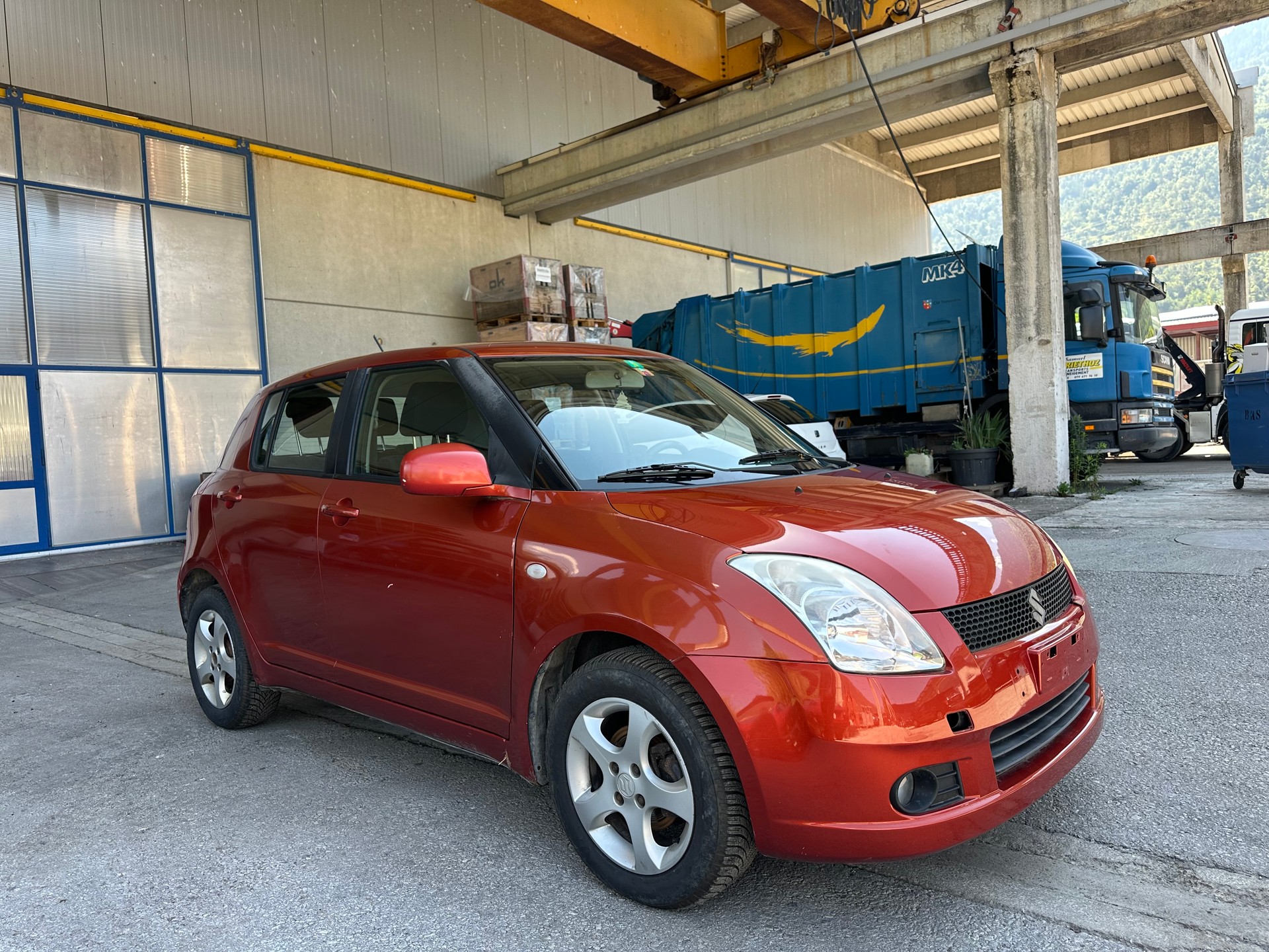 SUZUKI Swift 1.3i 16V GL Top 4x4