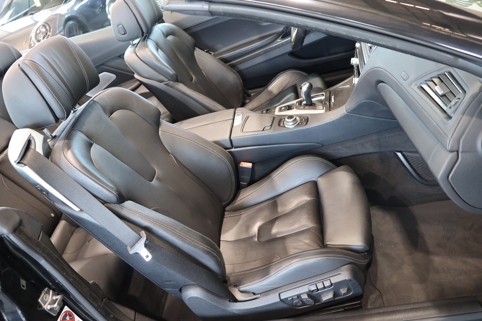 BMW M6 Cabrio Drivelogic-image-13