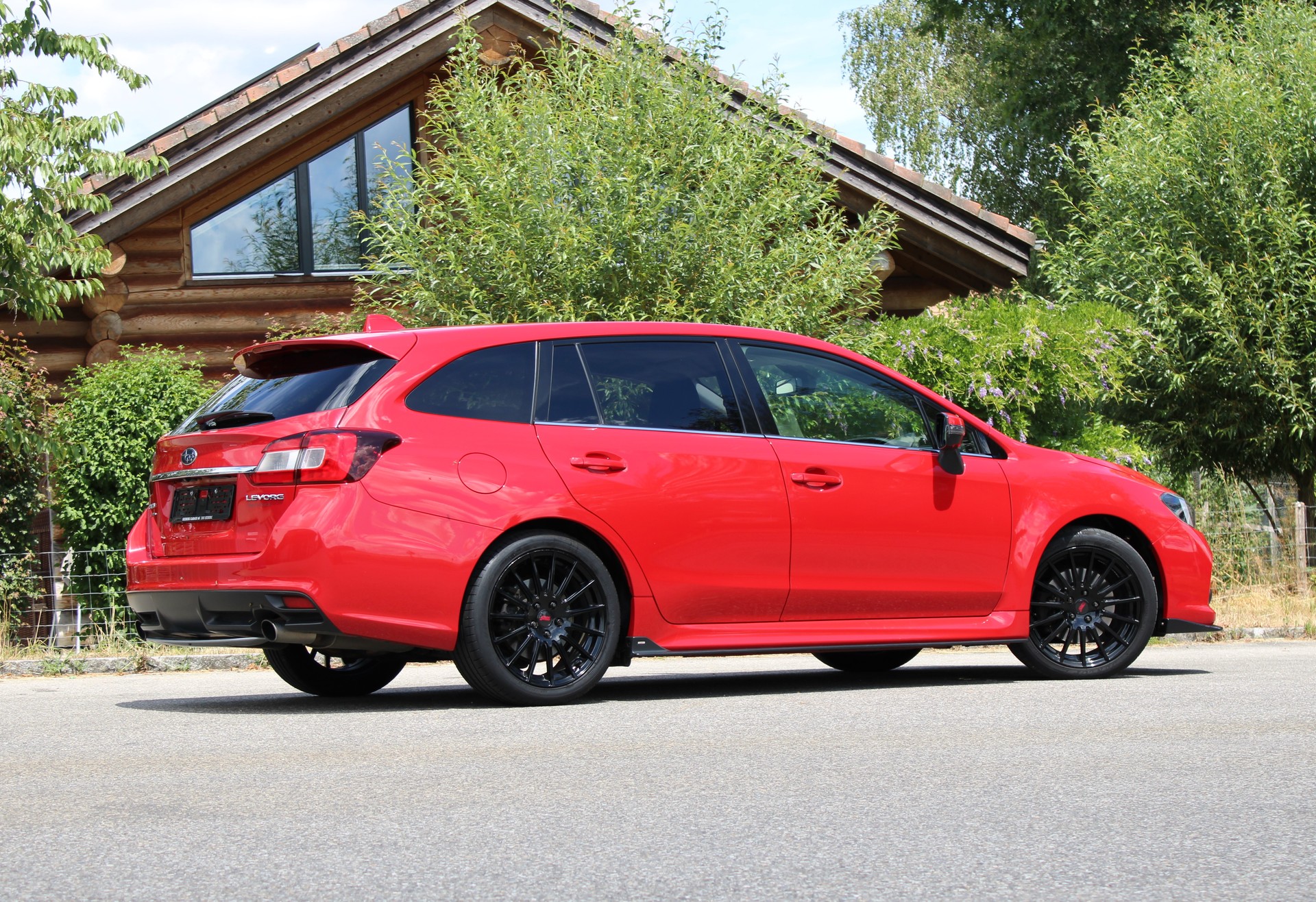 SUBARU Levorg 1.6DIT Swiss S AWD STI-Style Lineartronic-image-6