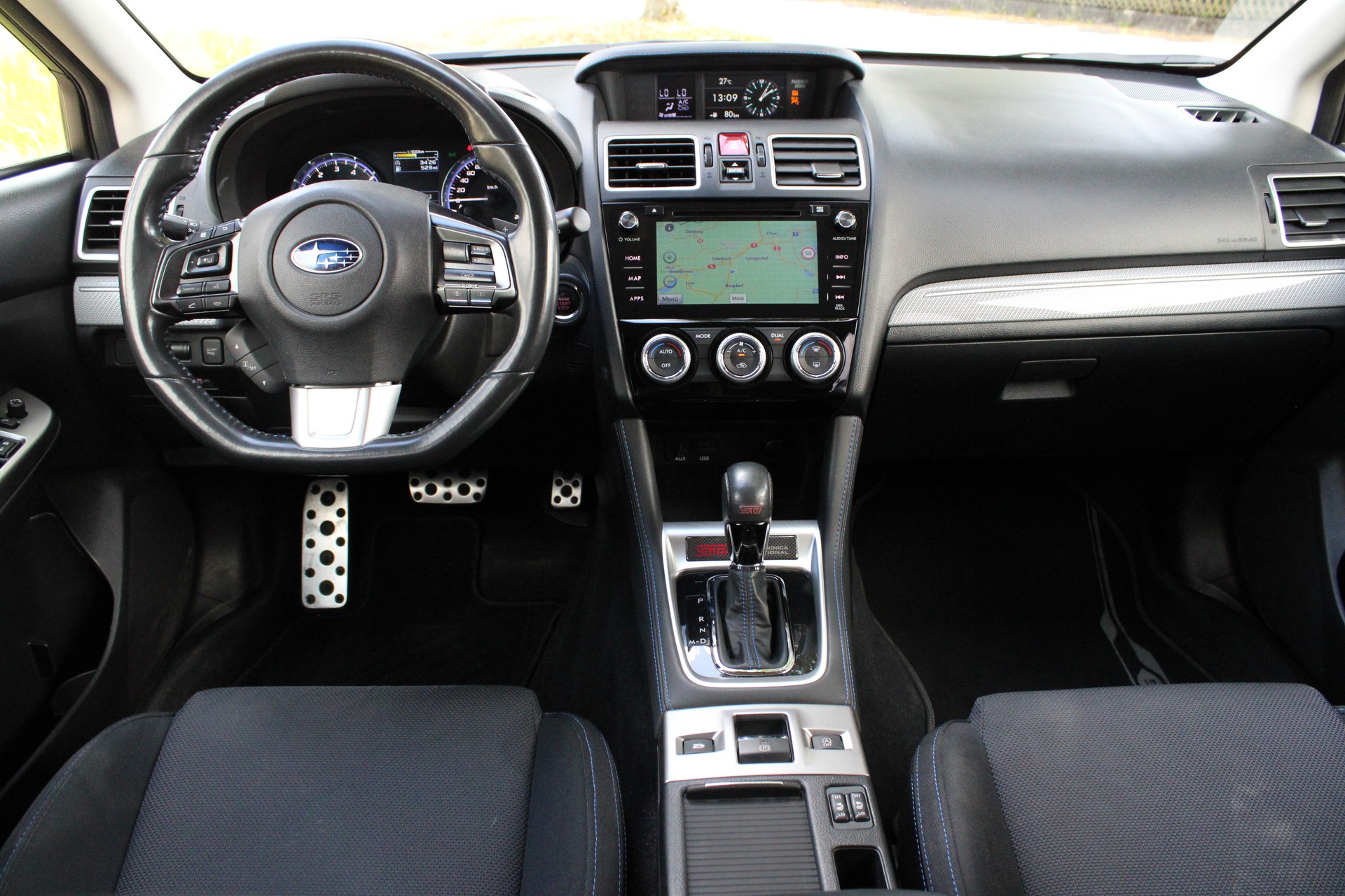 SUBARU Levorg 1.6DIT Swiss S AWD STI-Style Lineartronic-image-12