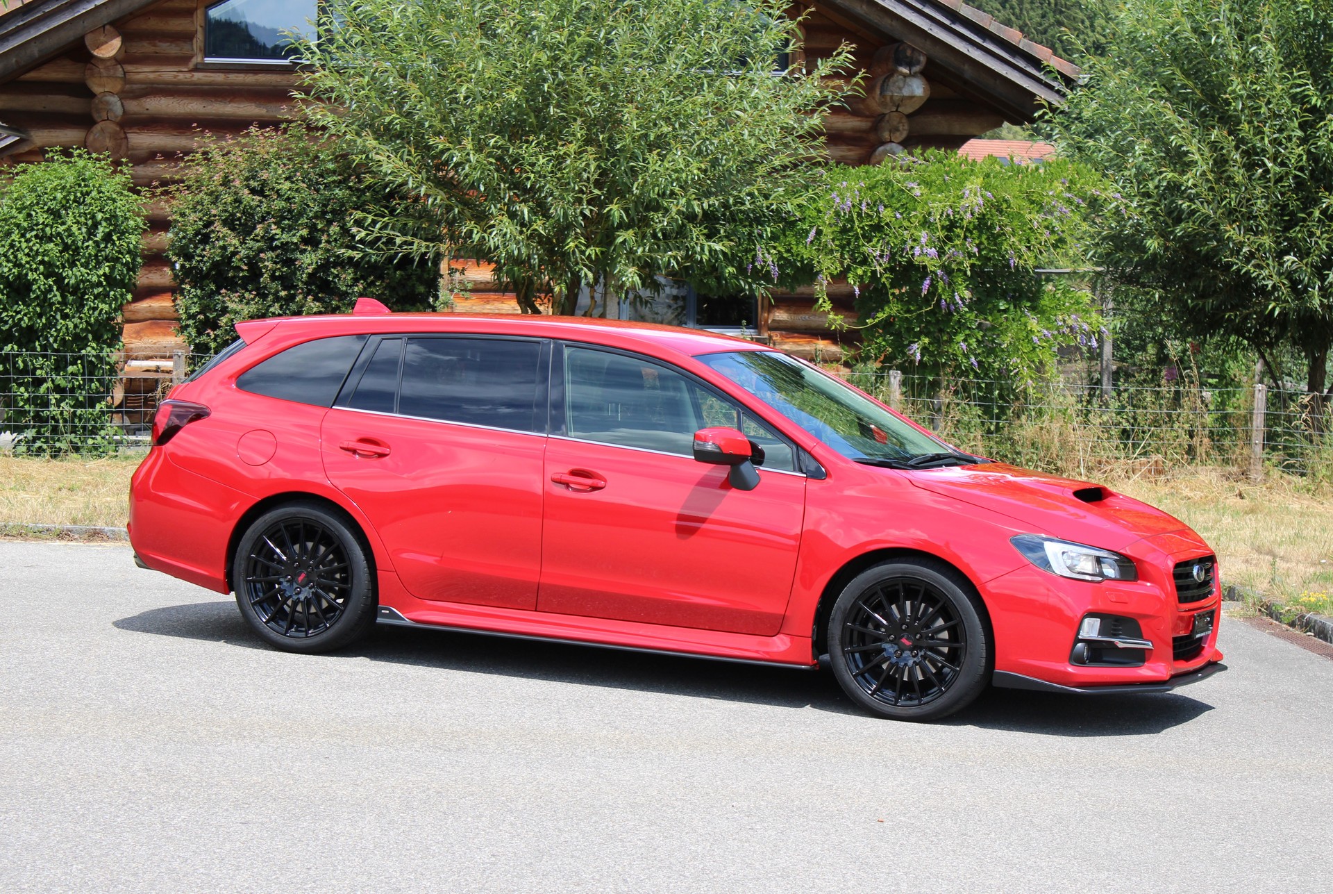 SUBARU Levorg 1.6DIT Swiss S AWD STI-Style Lineartronic