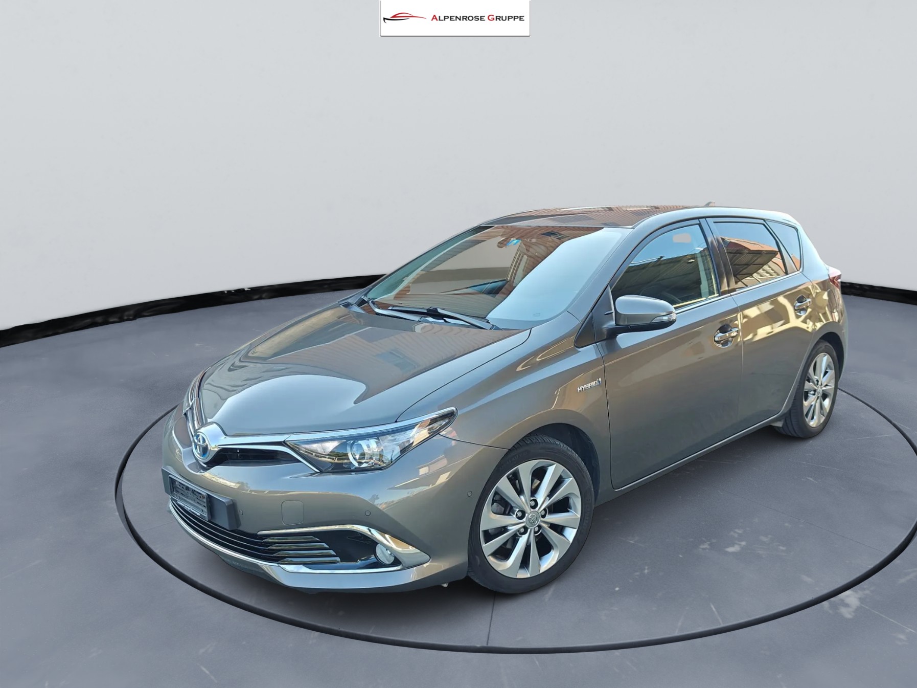 TOYOTA Auris 1.8 HSD Terra e-CVT-image-2