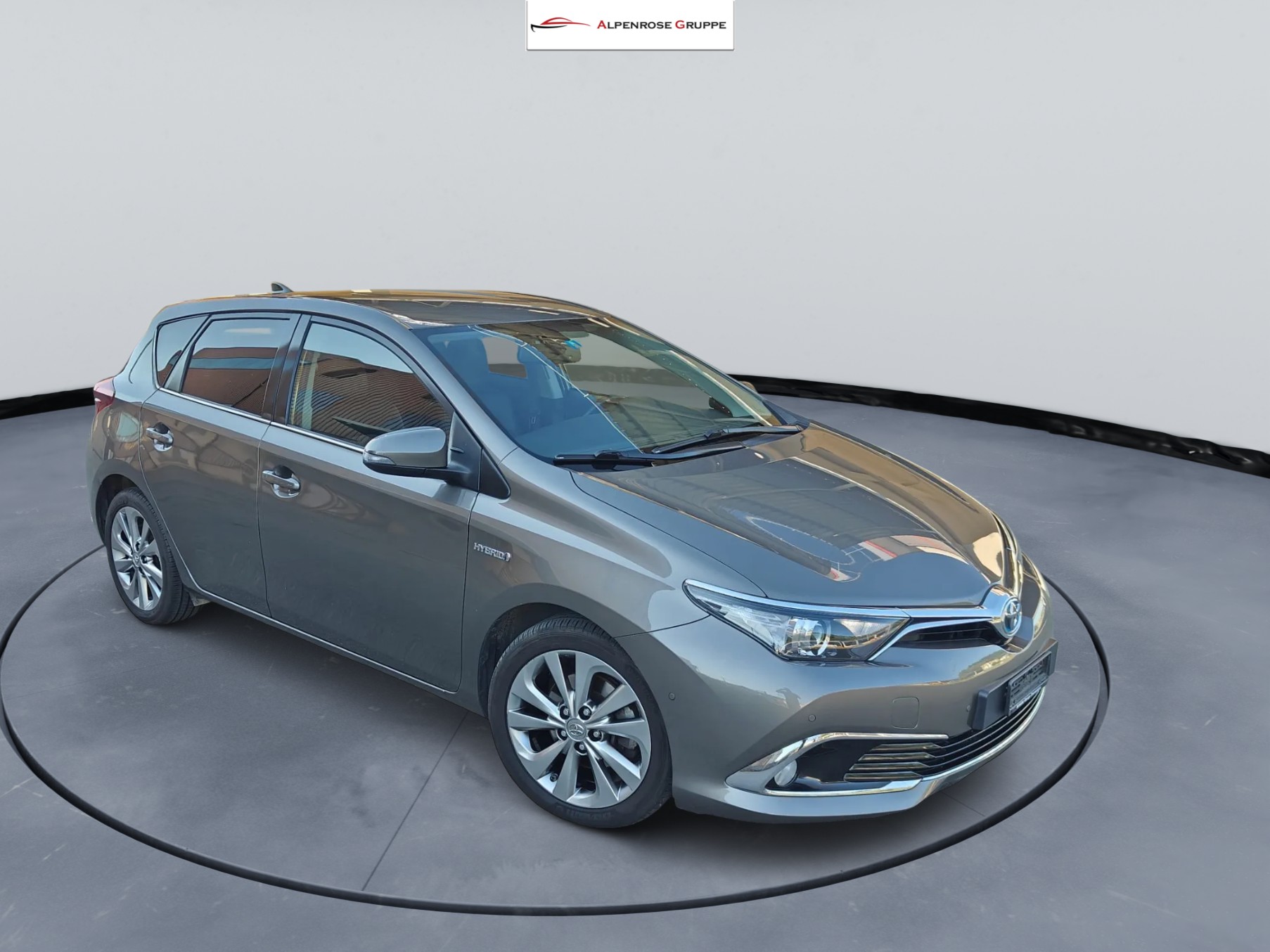 TOYOTA Auris 1.8 HSD Terra e-CVT