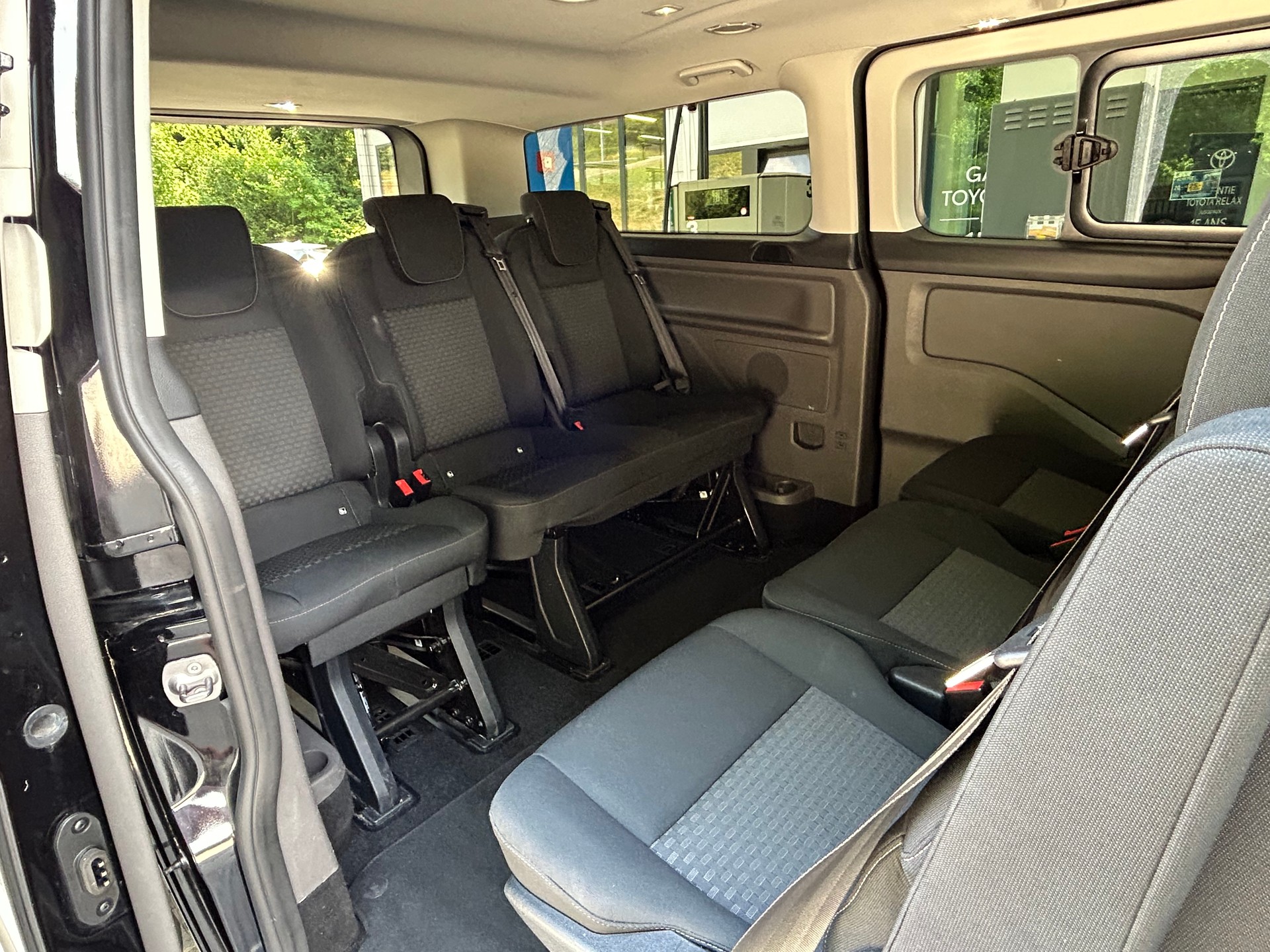 FORD Tourneo Custom 320 L2H1 Shuttle Trend-image-8
