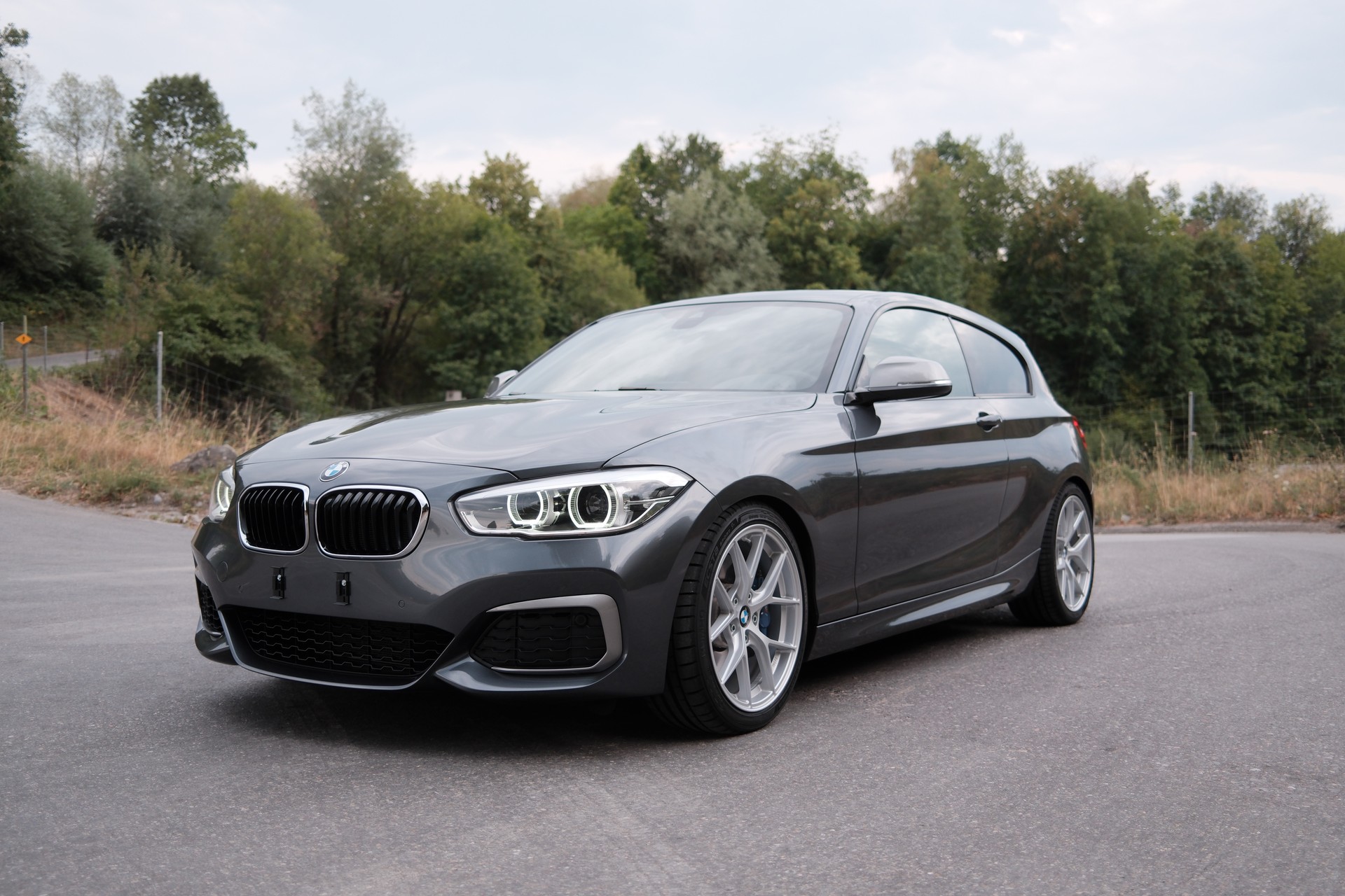 BMW M140i