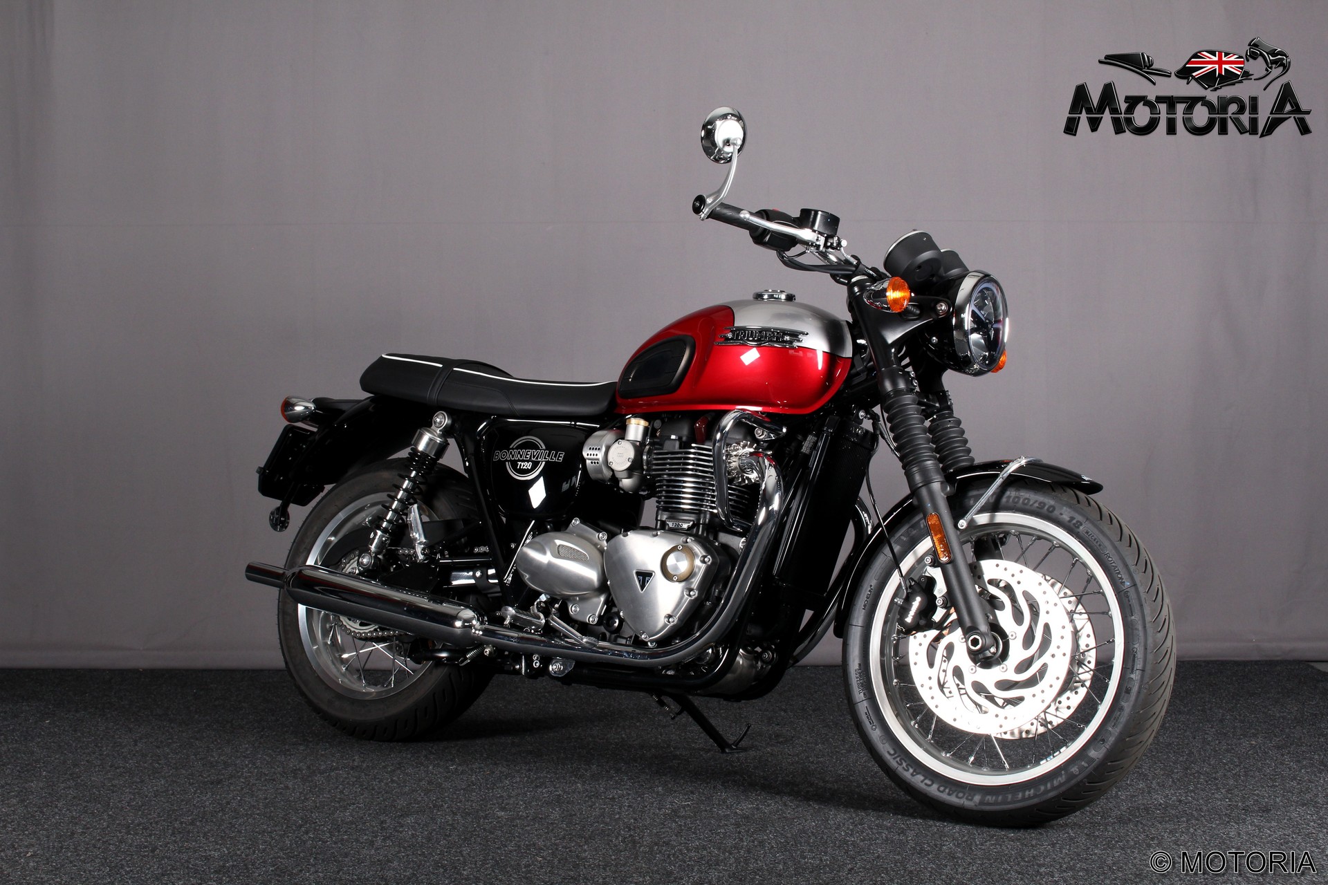 TRIUMPH Bonneville T120-image-0
