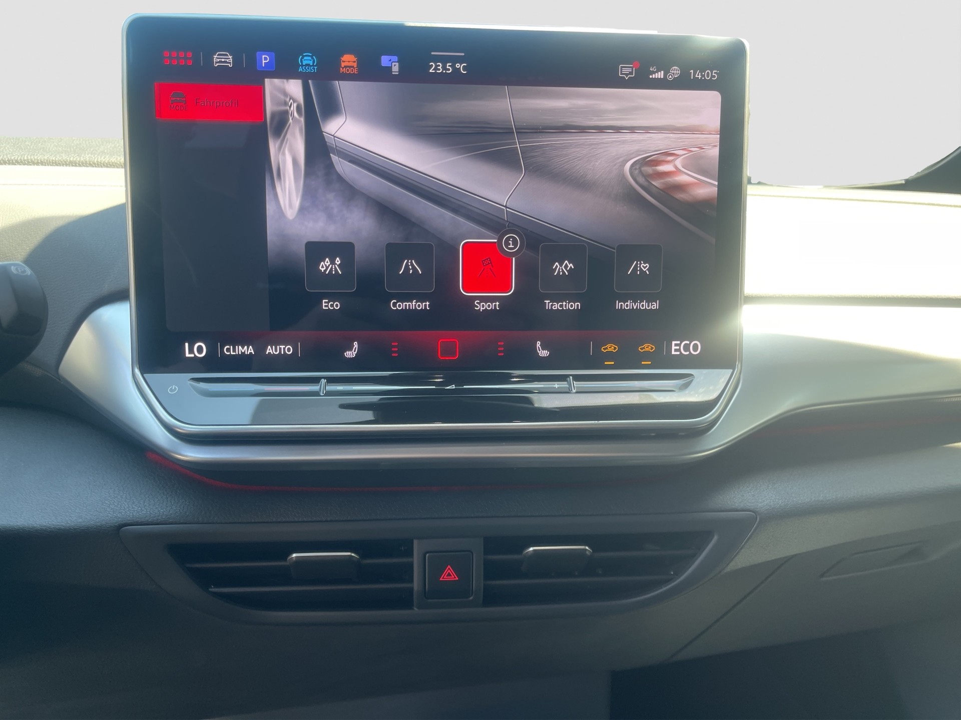 VW ID.4 Pro 77 kWh 4 Motion-image-12