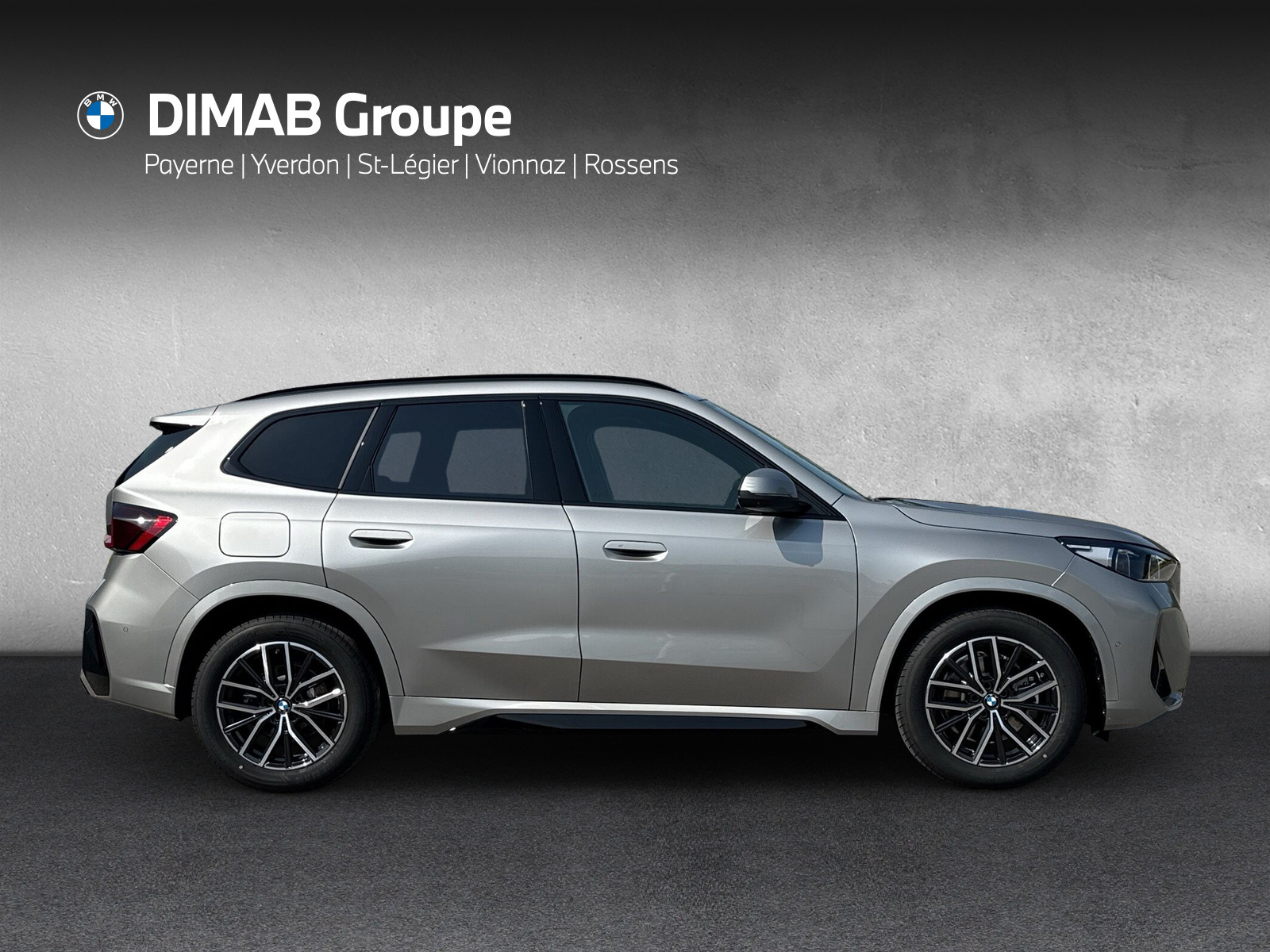 BMW iX1 xDrive 30 M Sport-image-5