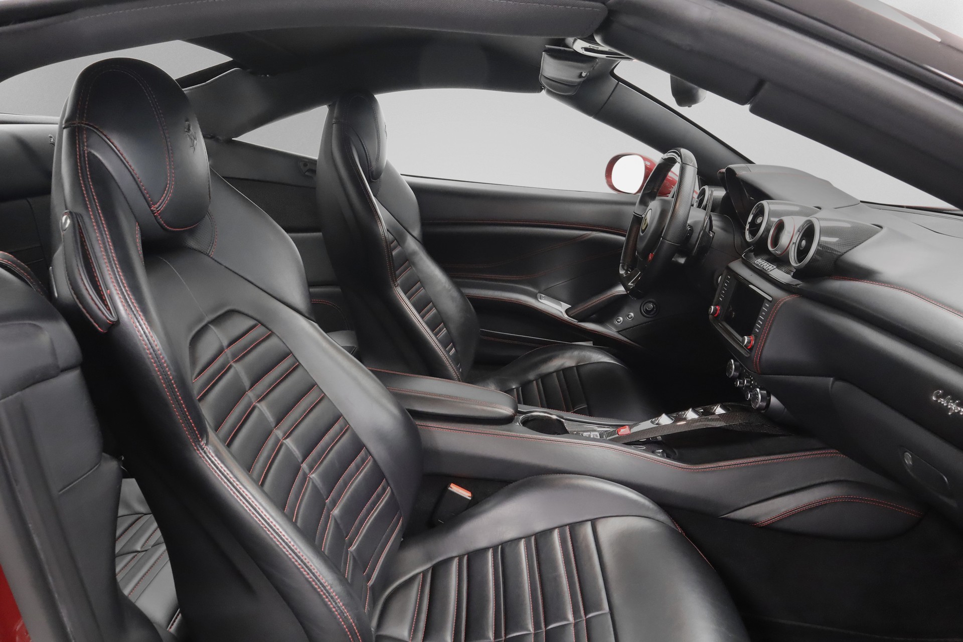 FERRARI California 3.9 V8 T-image-11